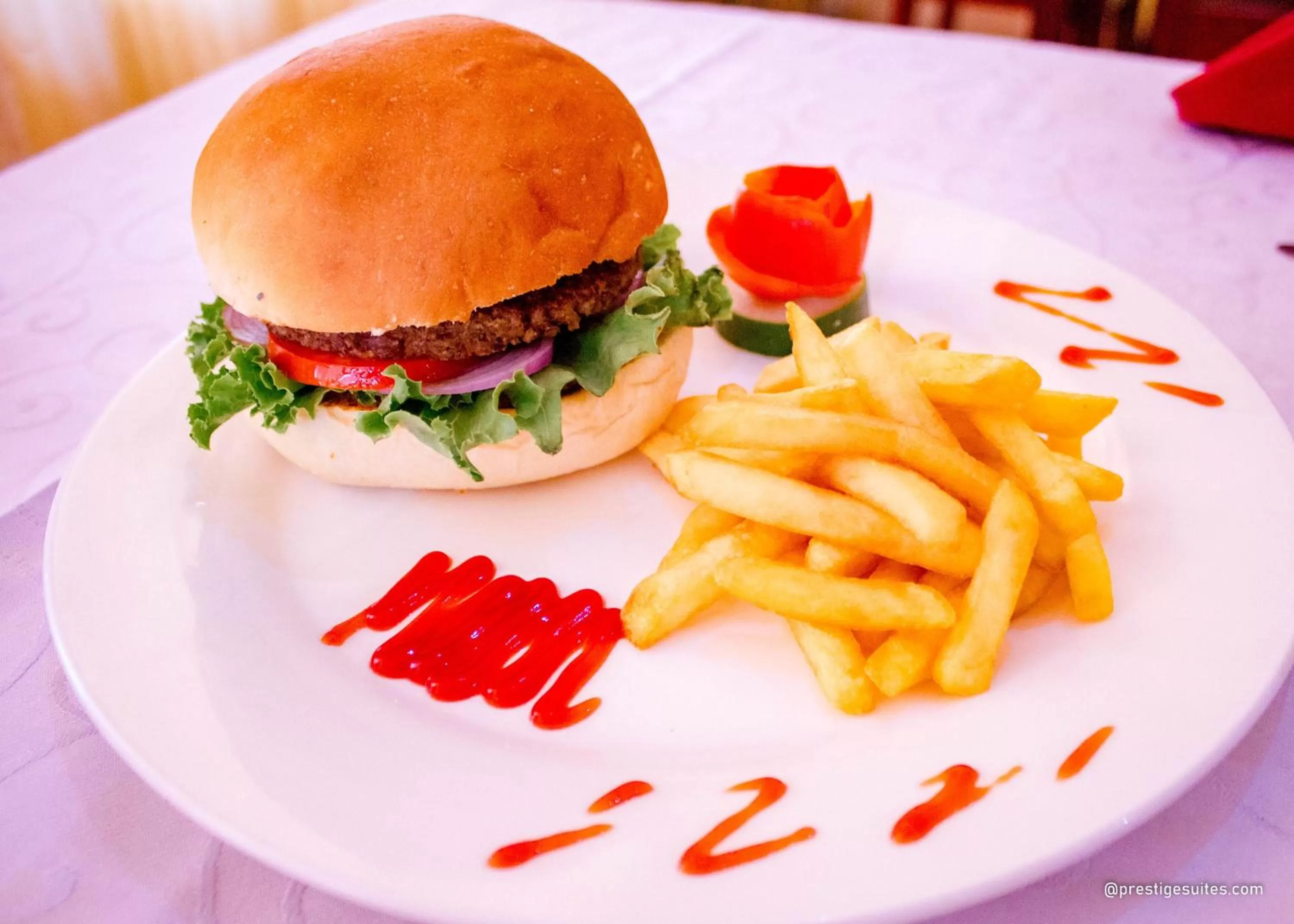 Lunch in Prestige Suites