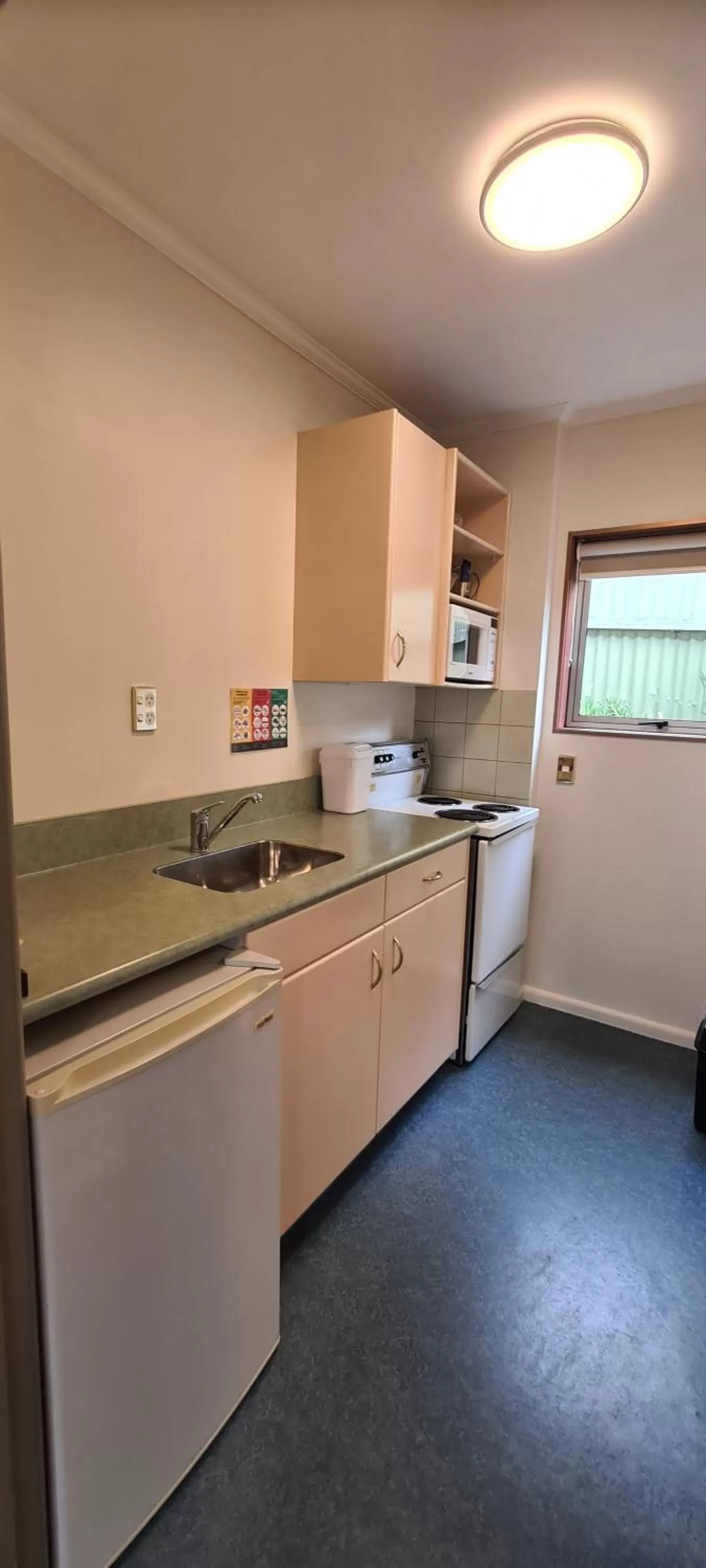 kitchen in Parklands Motor Lodge Timaru