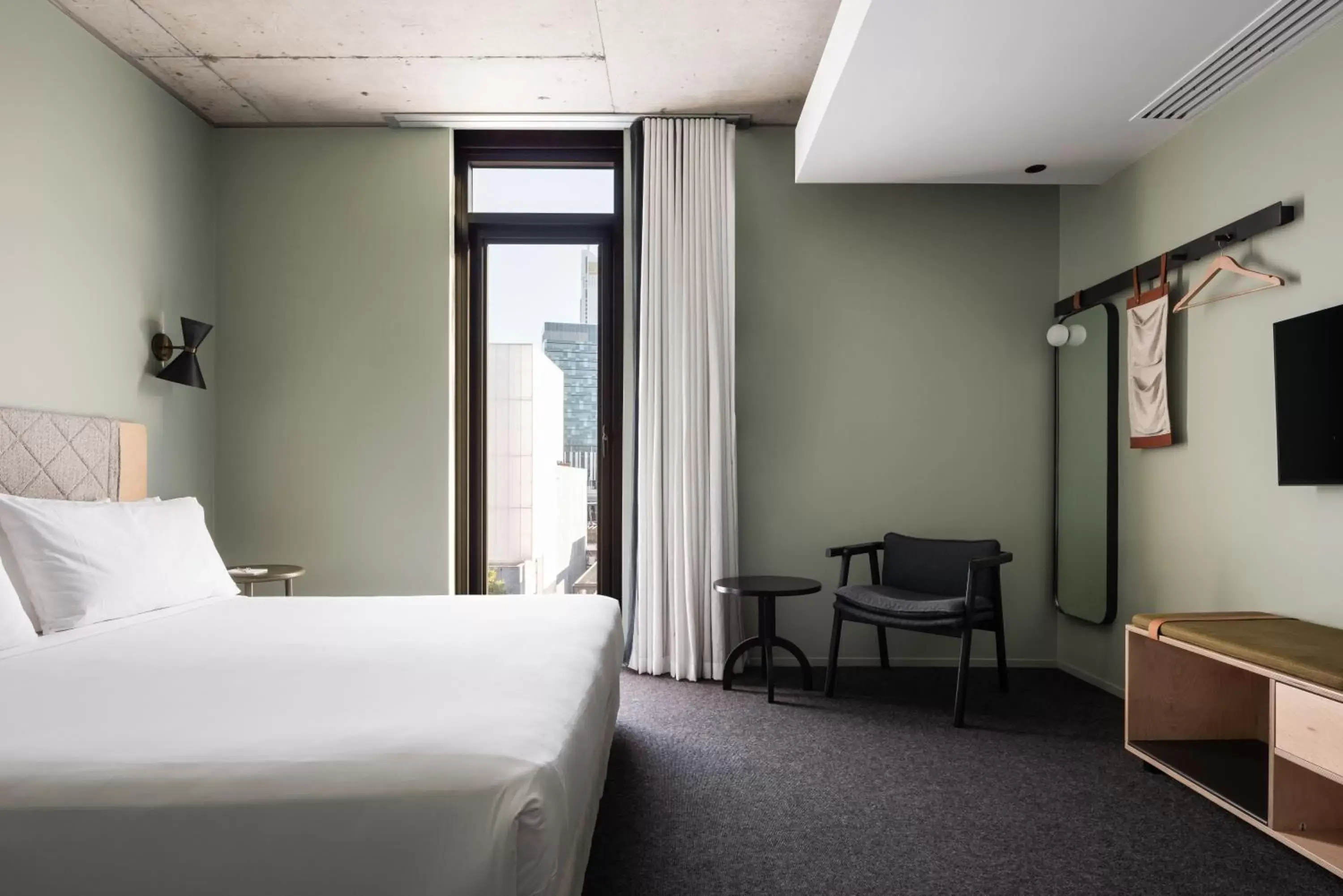 Large King Room in Alex Hotel Large King Room in Alex Hotel