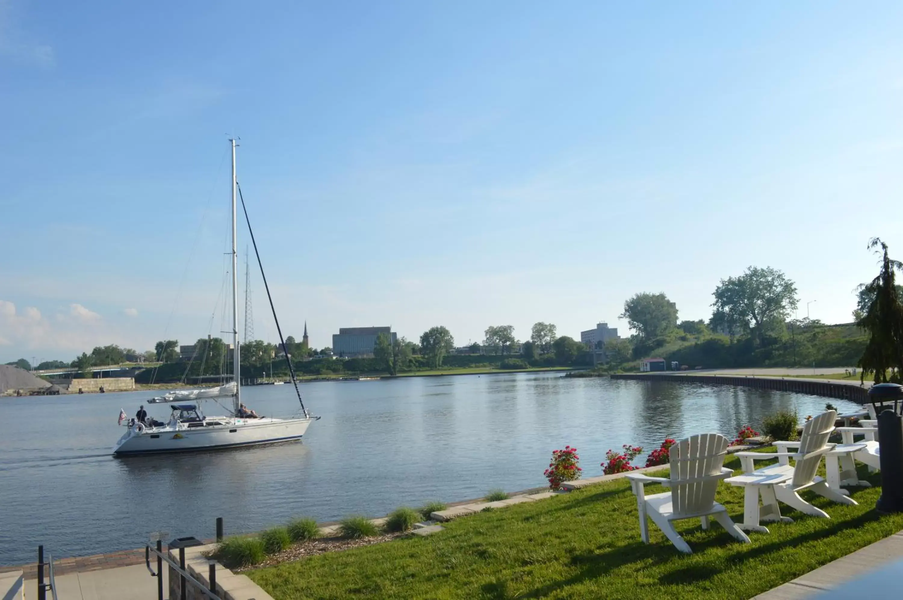 Restaurant/places to eat in The Inn at Harbor Shores Restaurant/places to eat in The Inn at Harbor Shores