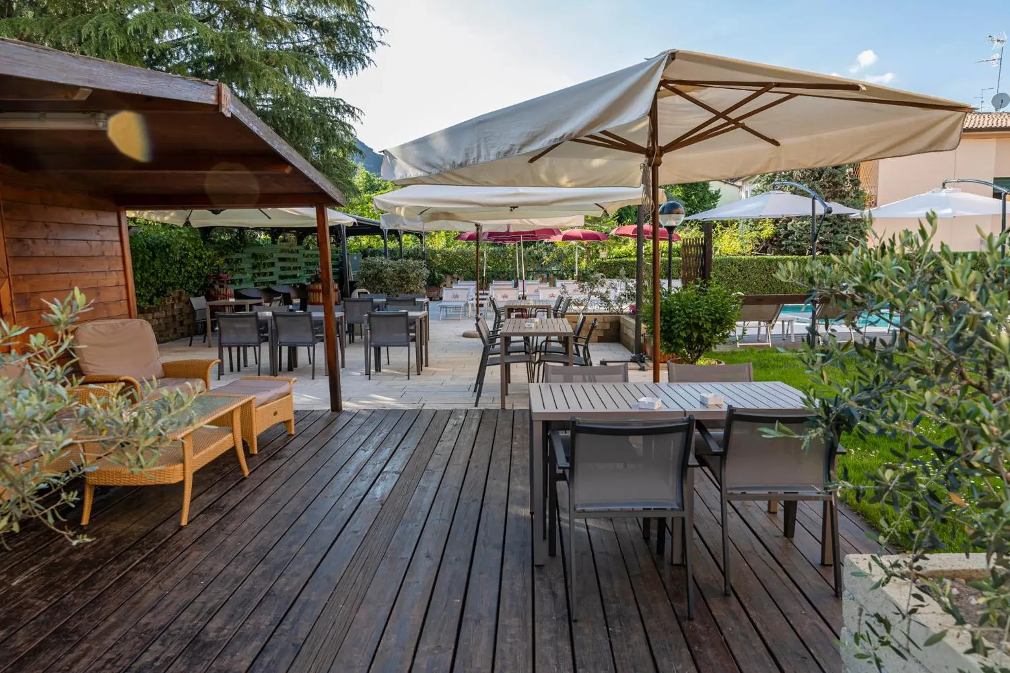 Patio, Restaurant/Places to Eat in Hotel Imperial ***S