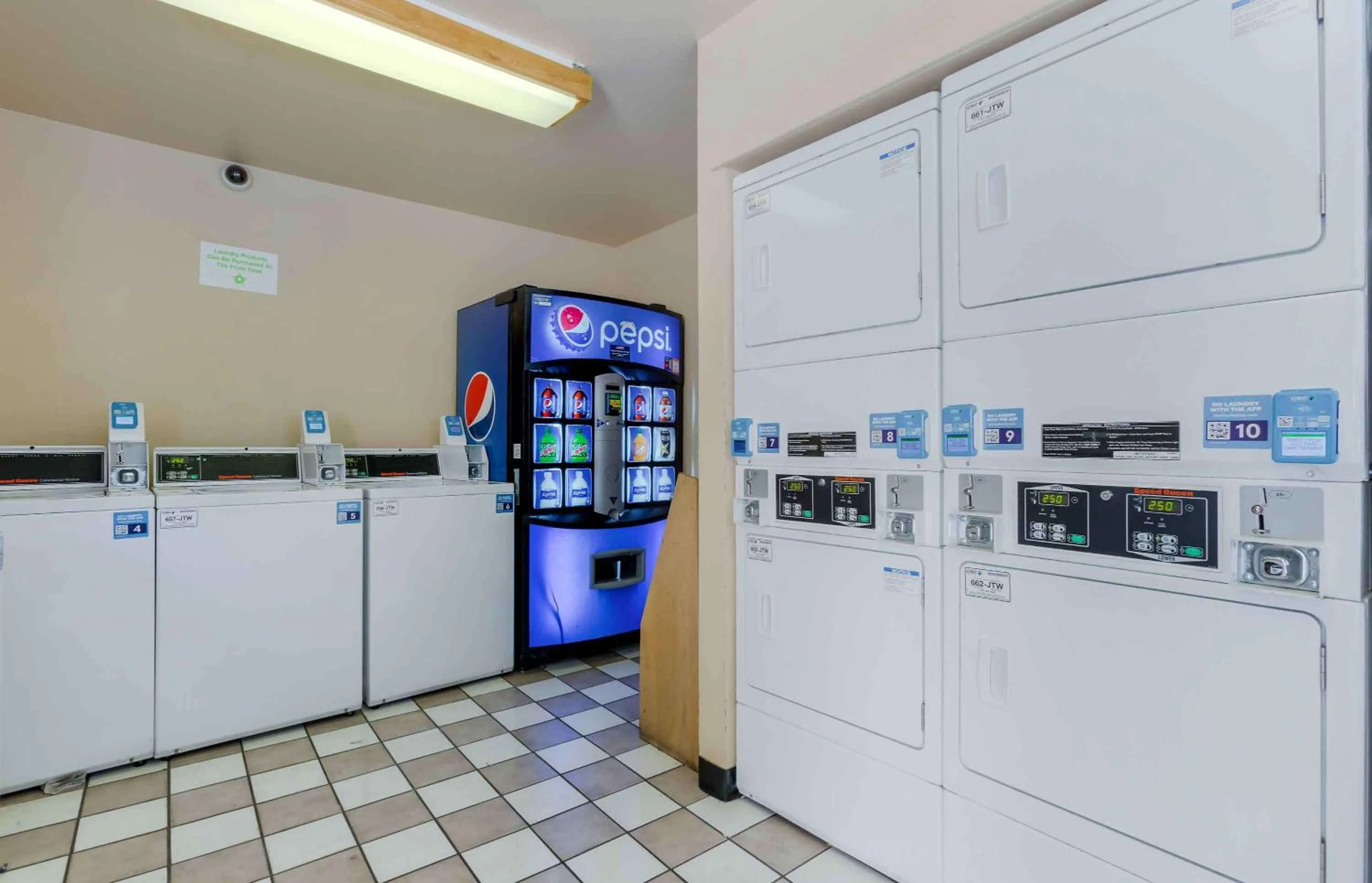 Property building in Extended Stay America Suites - Phoenix - Scottsdale - Old Town