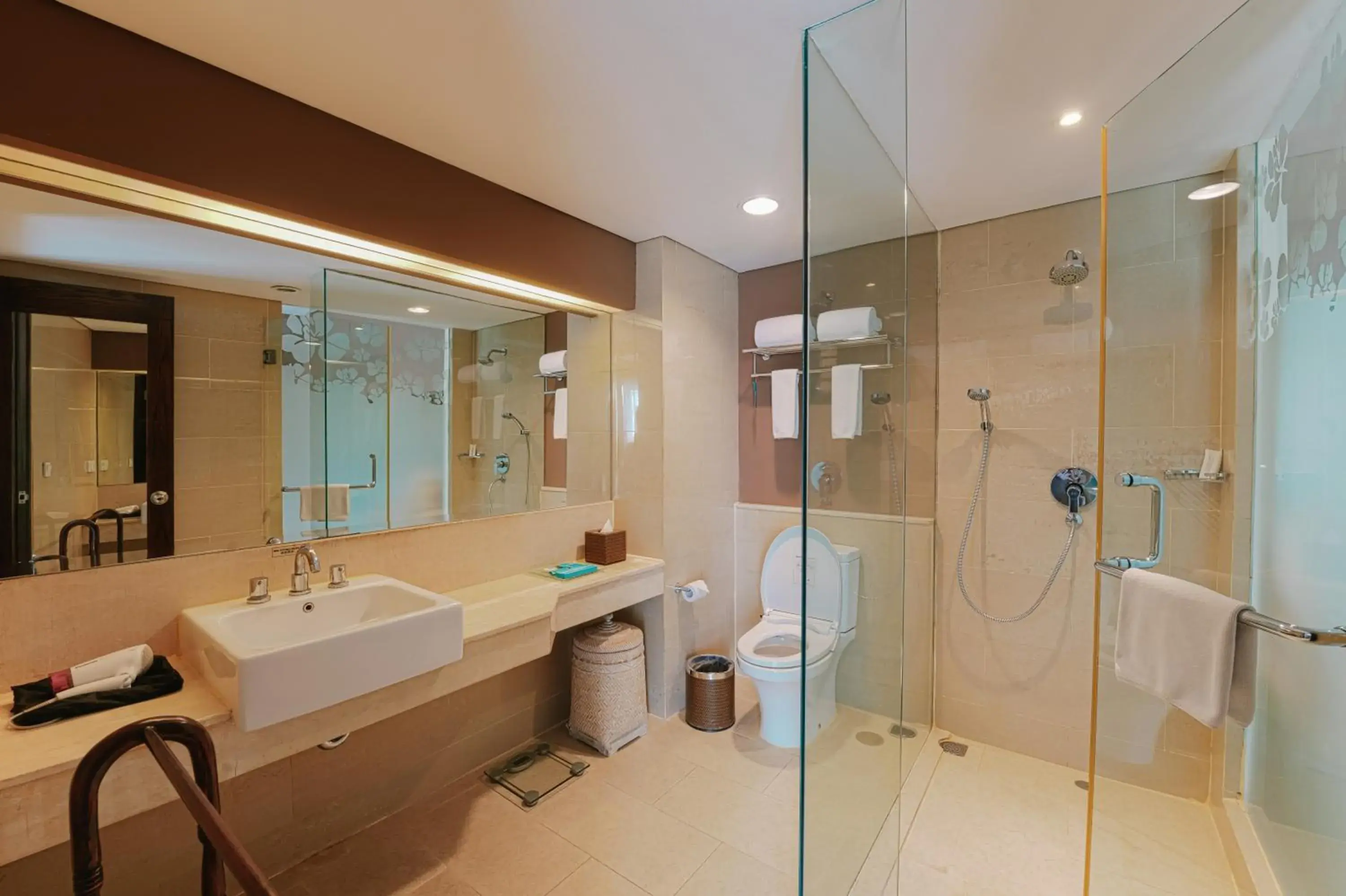 Toilet, Bathroom in Grand Ixora Kuta Resort