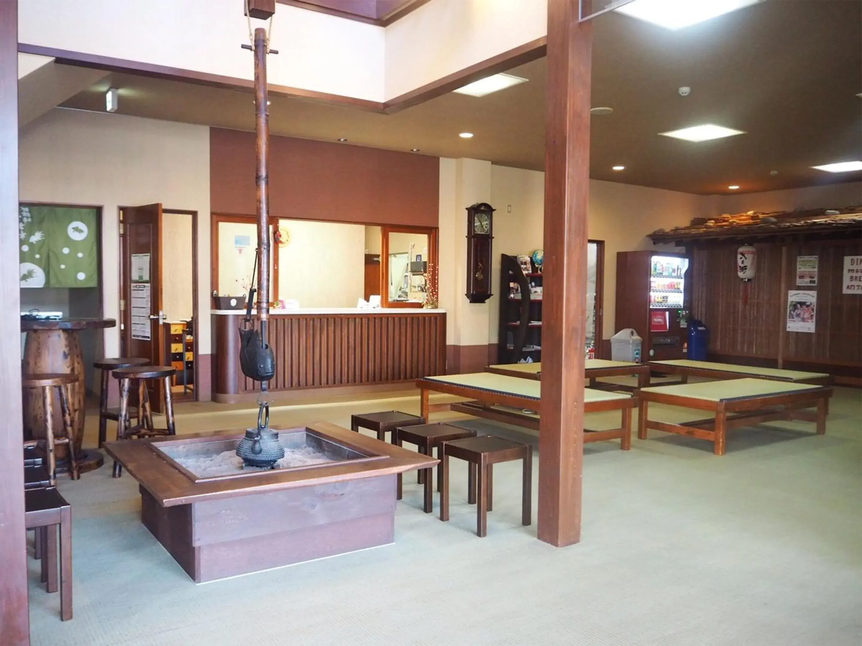 Area and facilities, Lobby/Reception in Oyado Hachibei