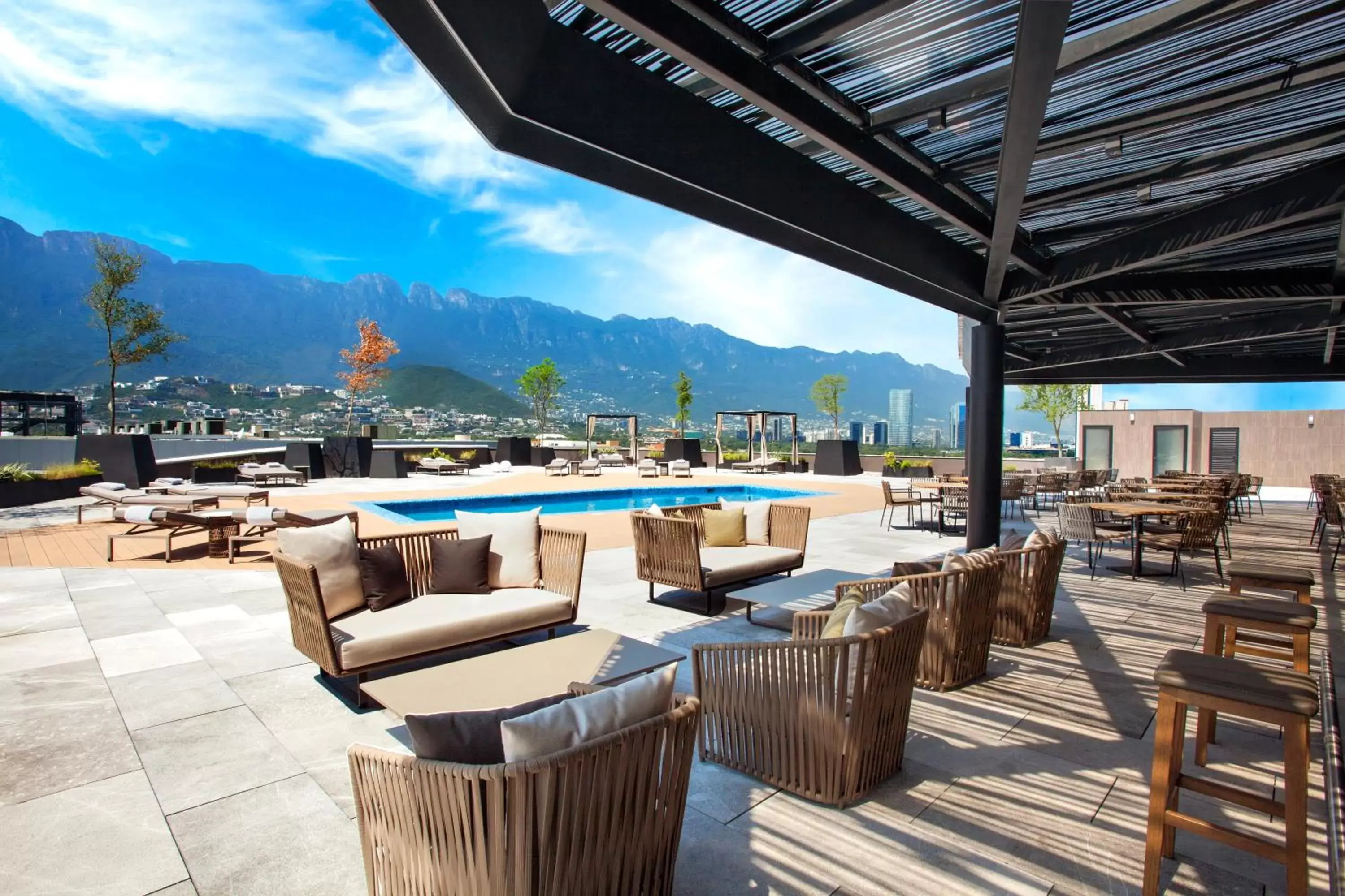 Balcony/Terrace, Swimming Pool in Camino Real Fashion Drive Monterrey