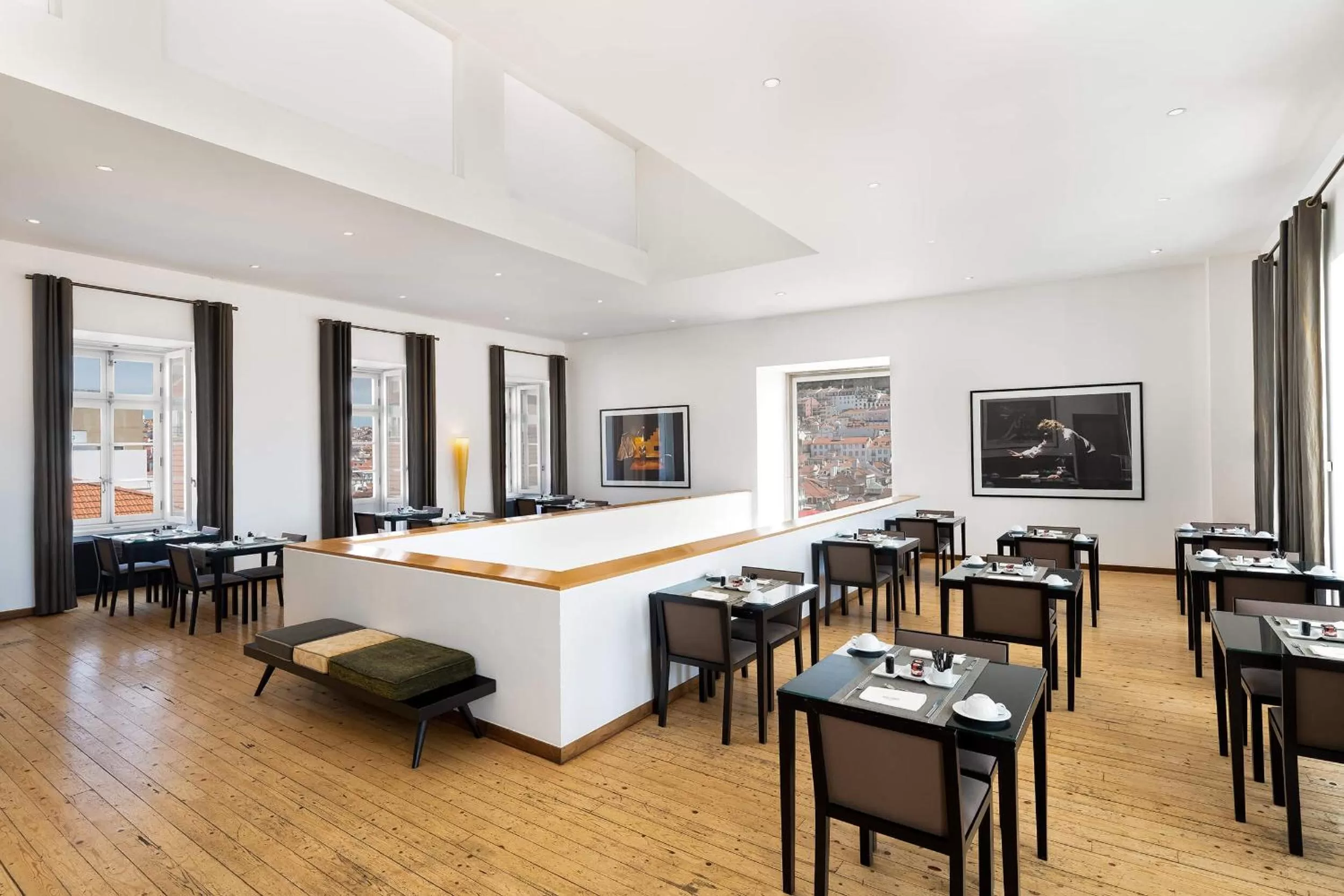 Dining area in Hotel do Chiado