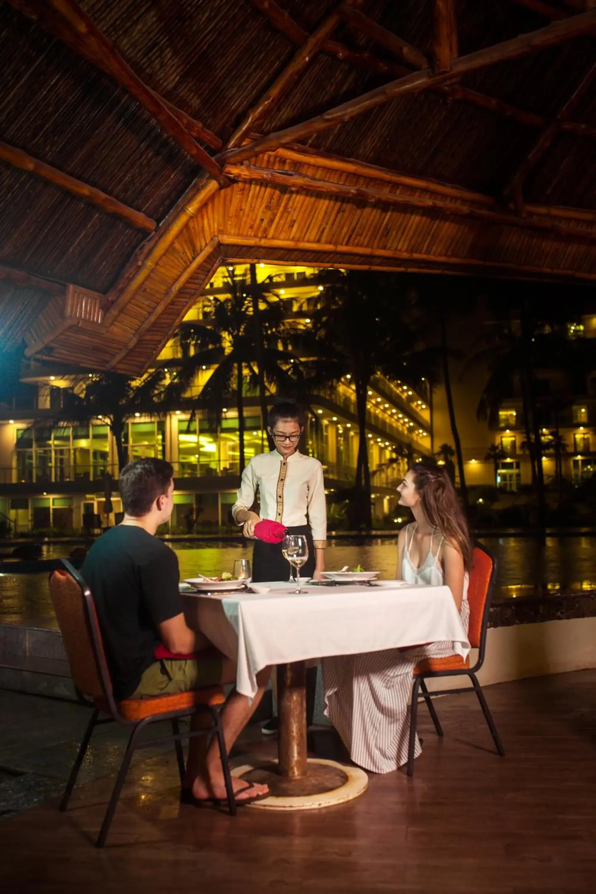 Restaurant/Places to Eat in Muong Thanh Holiday Mui Ne Hotel