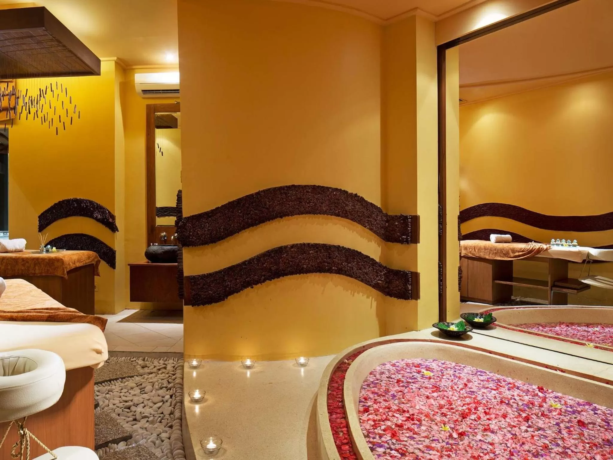 Spa and wellness centre/facilities, Bathroom in Grand Mirage Resort & Thalasso Bali