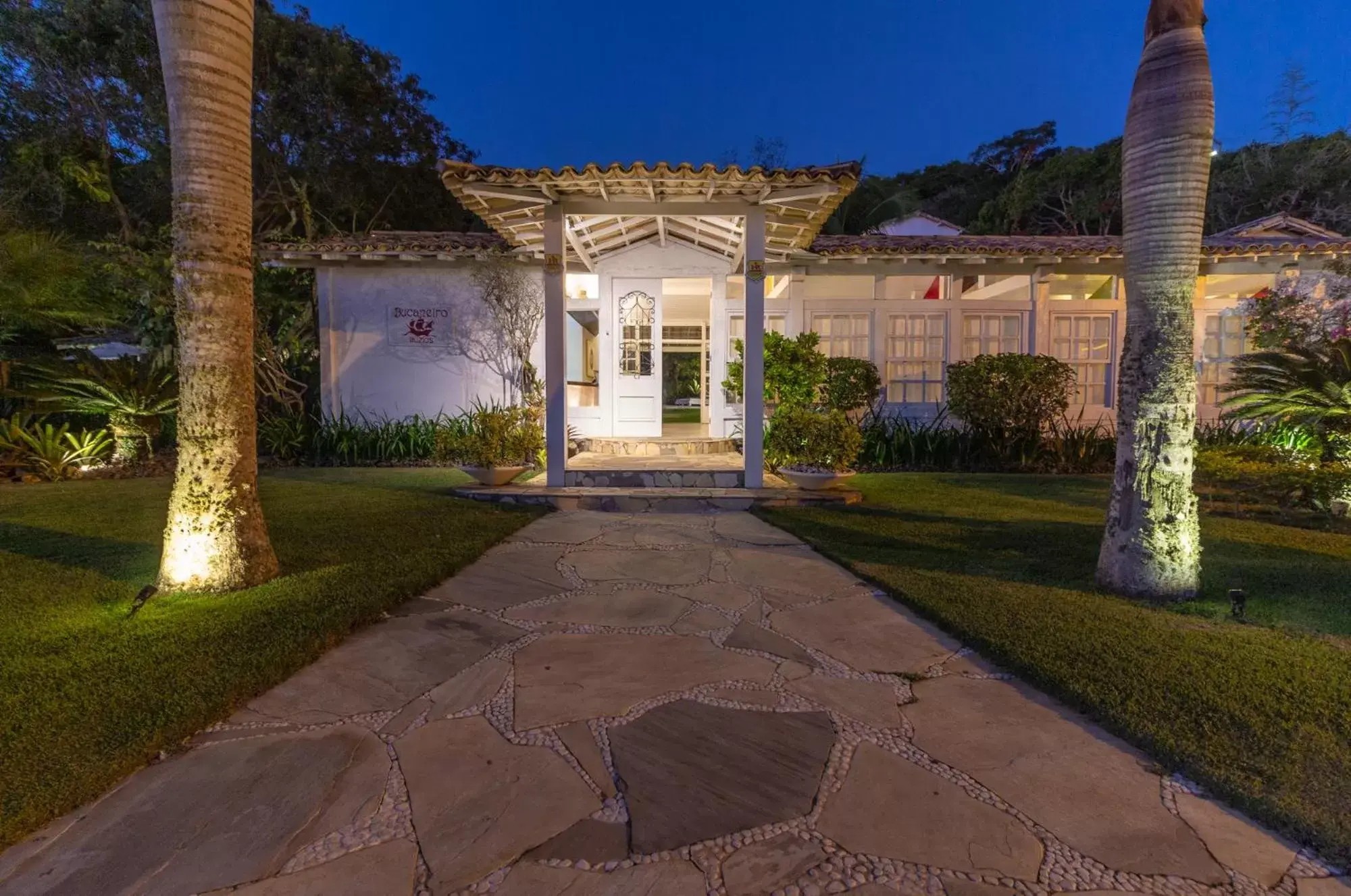 Facade/entrance in Pousada Bucaneiro Facade/entrance in Pousada Bucaneiro