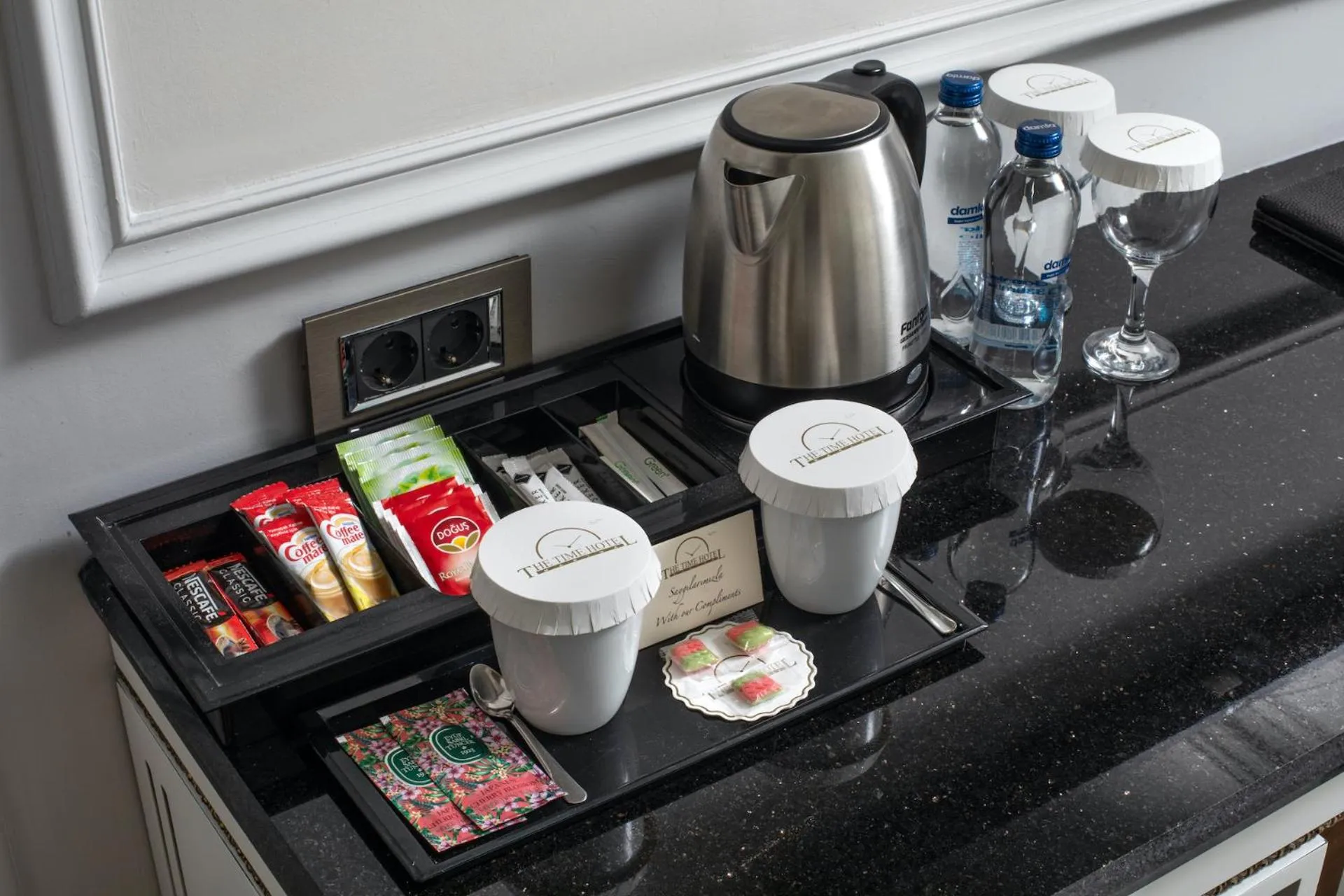 Food and drinks in The Time Hotel Marina