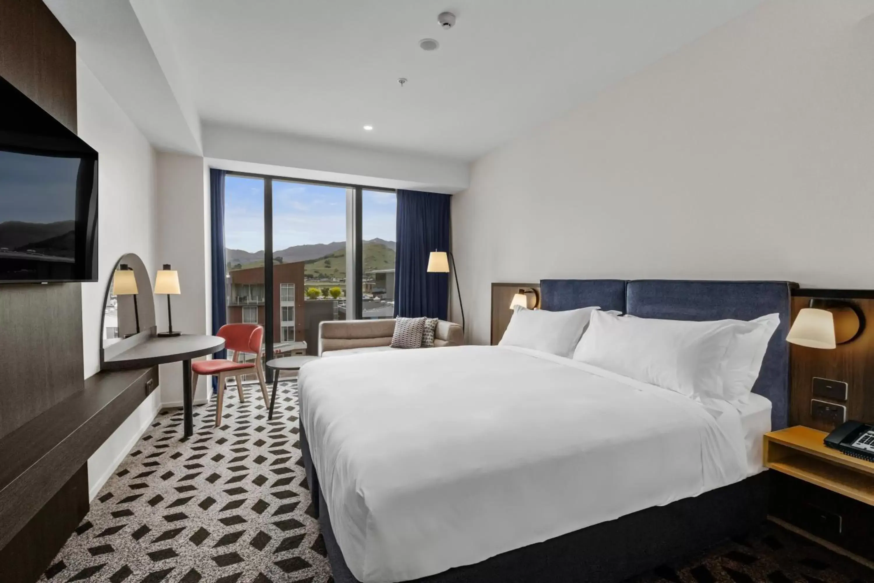 Bedroom in Holiday Inn Queenstown Remarkables Park