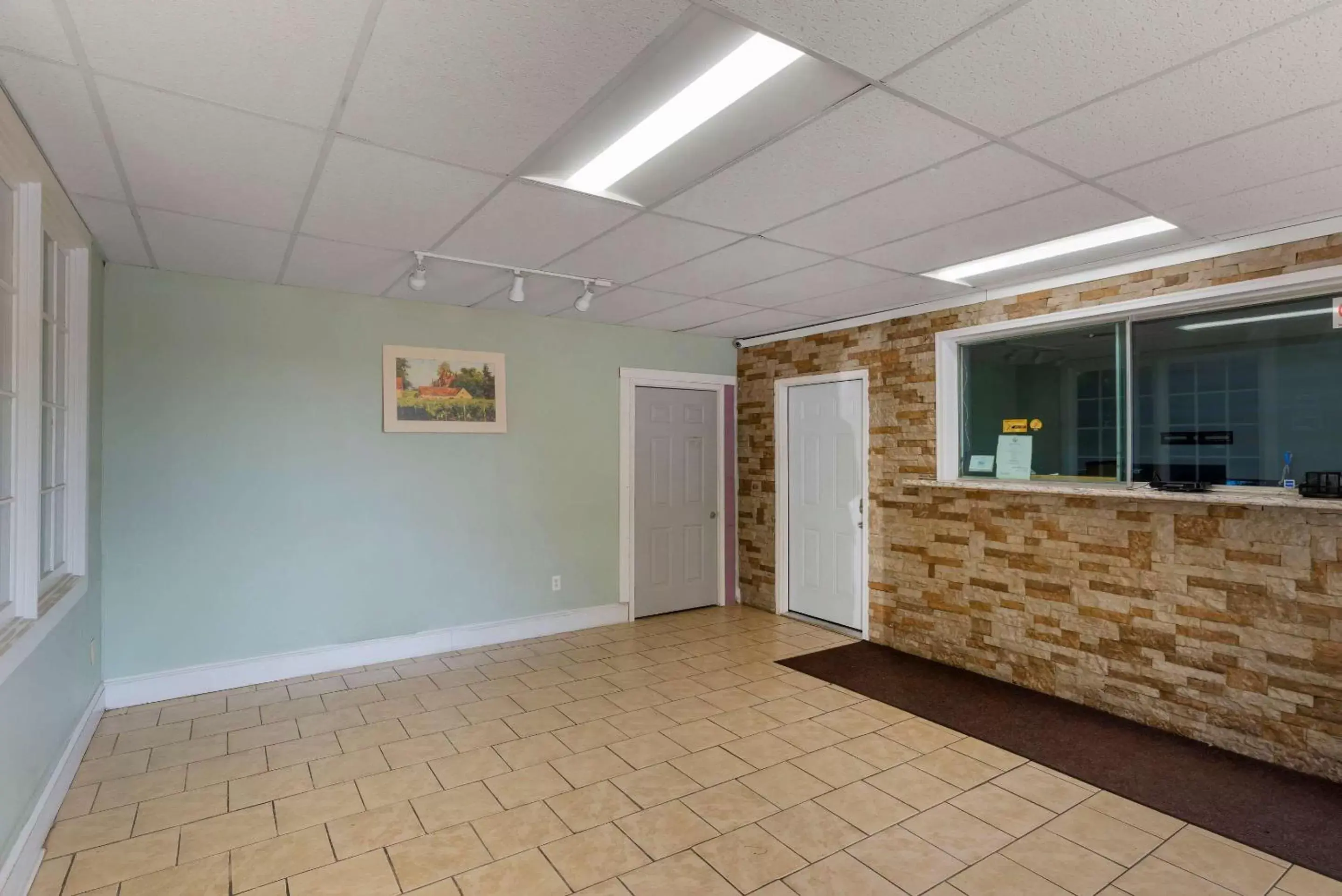 Lobby or reception in Rodeway Inn Colonial Heights I-95 Lobby or reception in Rodeway Inn Colonial Heights I-95