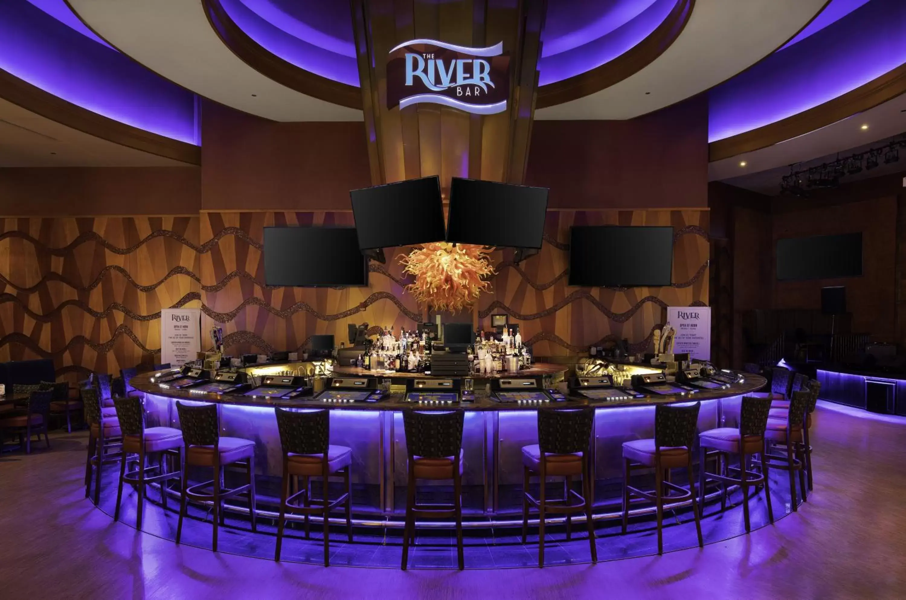 Lounge or bar in Seneca Allegany Resort & Casino