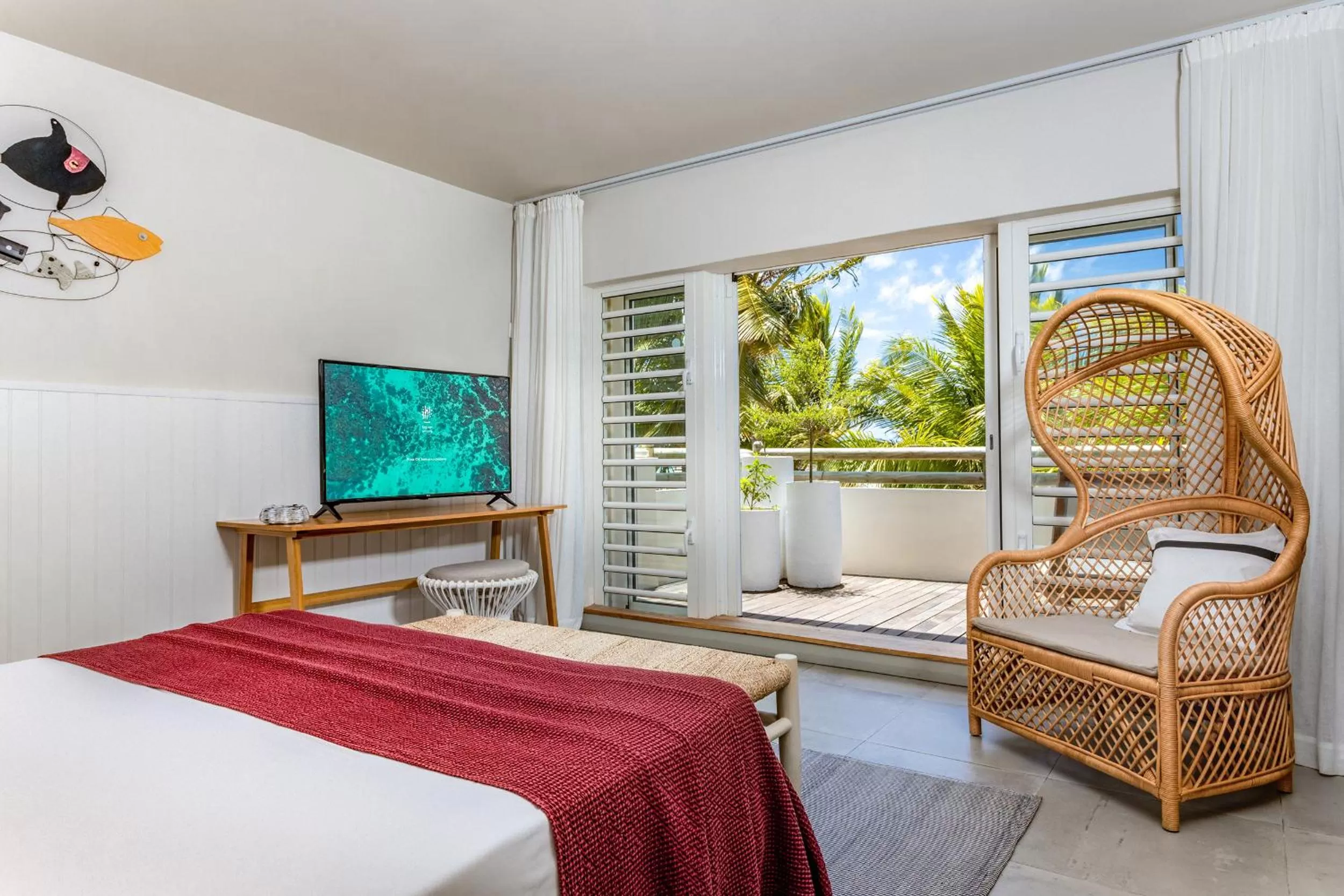TV and multimedia, Bed in Lagoon Attitude (Adults Only)
