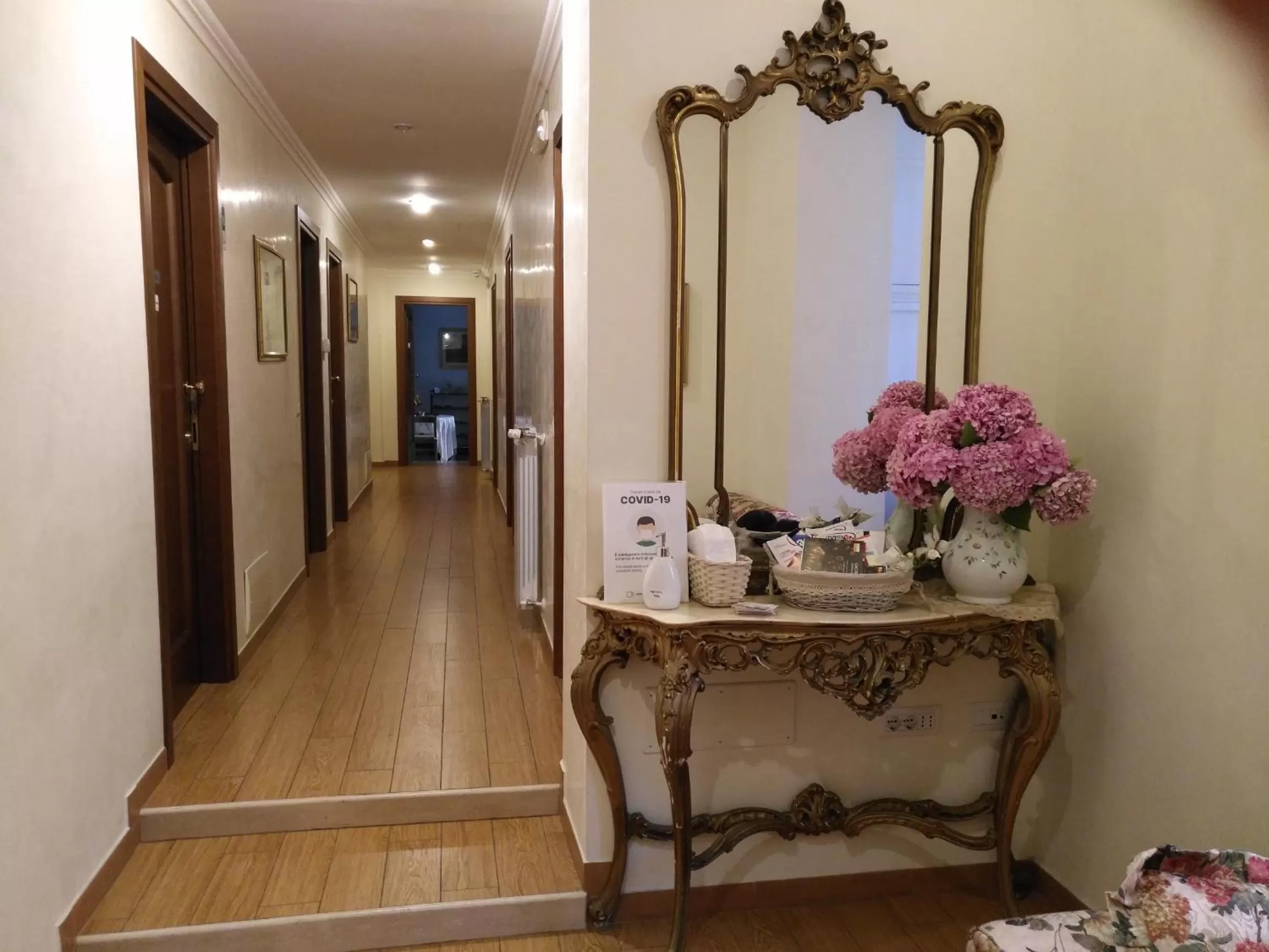 Lobby or reception, Lobby/Reception in Tucci's Roma Guest House