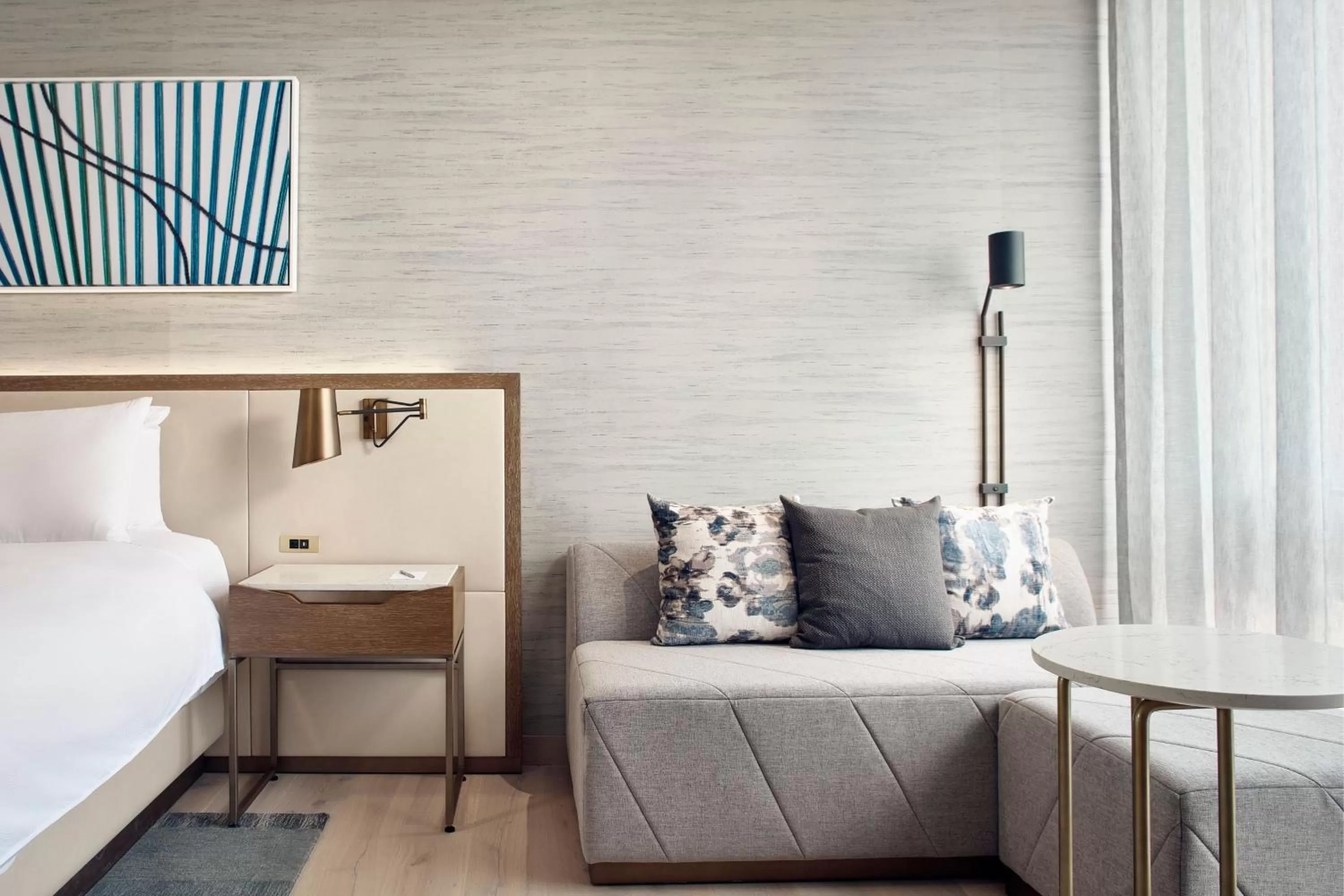 Photo of the whole room, Bed in JW Marriott Hotel Mexico City Polanco