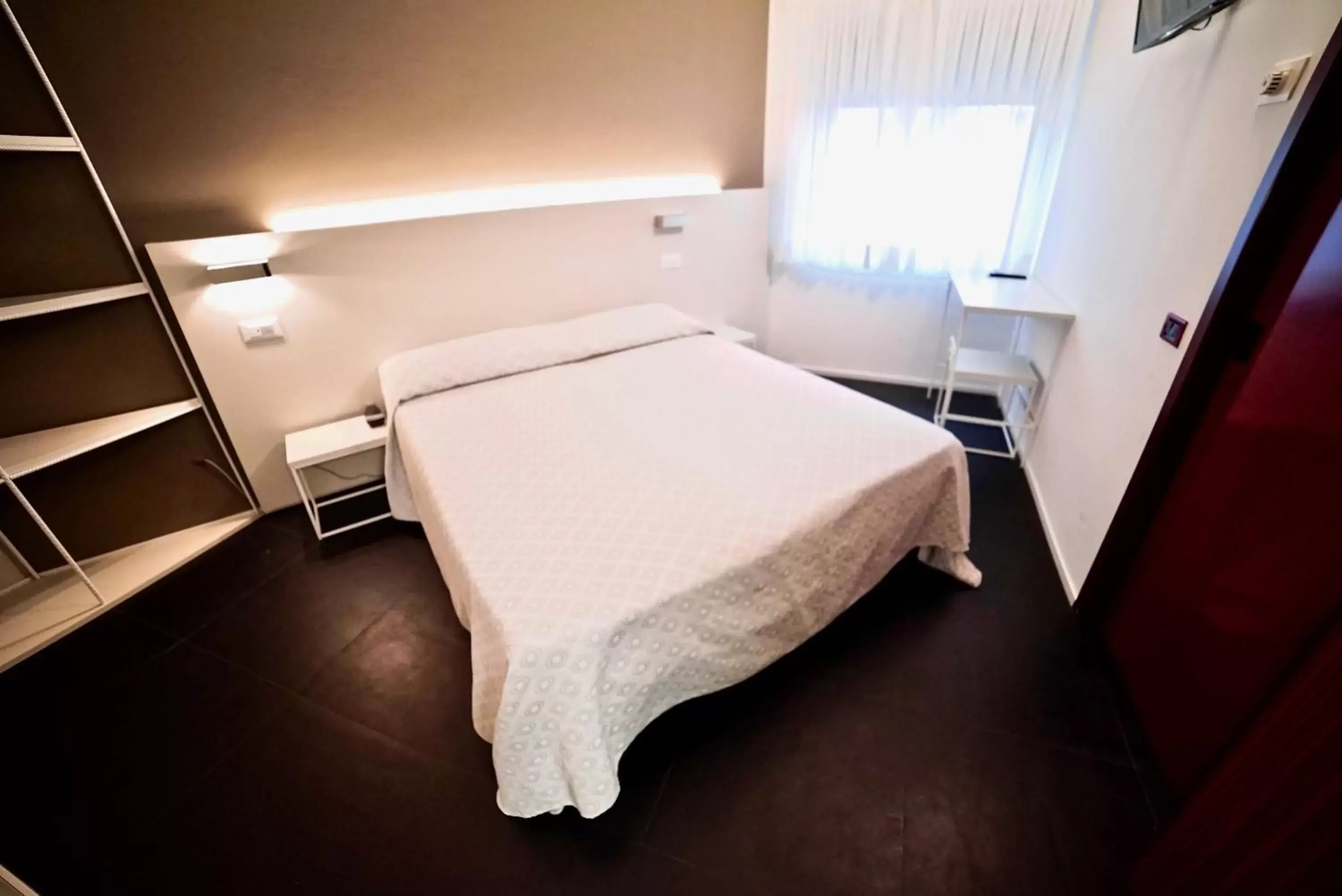 Bedroom, Bed in Hotel Centrale Bedroom, Bed in Hotel Centrale