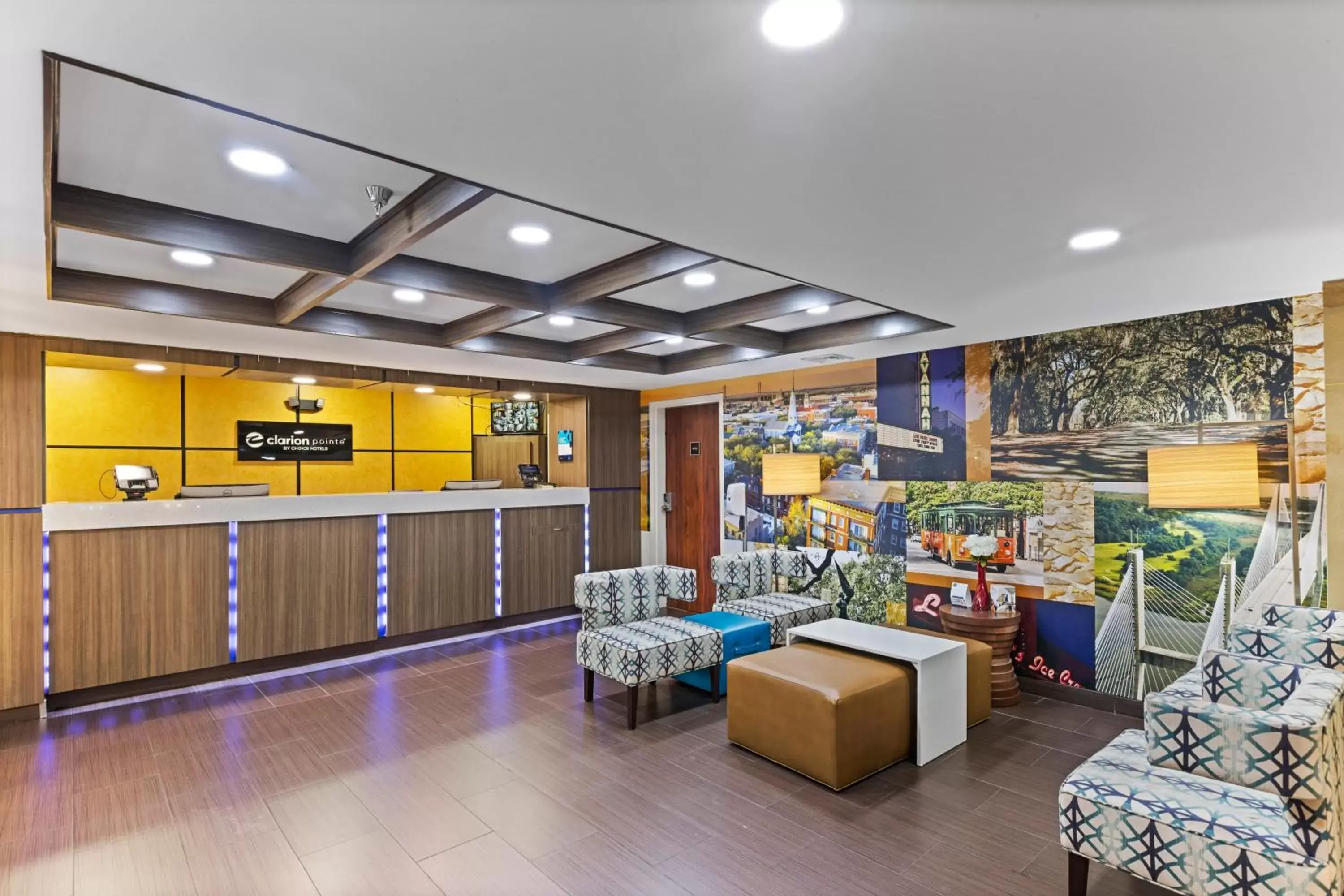 Lobby or reception in Clarion Pointe Savannah Gateway I-95 Lobby or reception in Clarion Pointe Savannah Gateway I-95