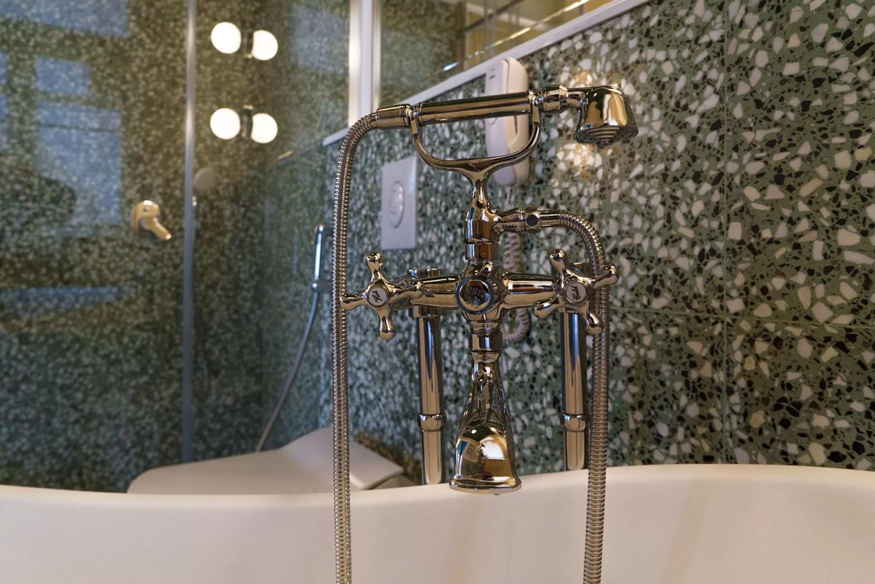 Bath, Bathroom in Magnova Vitality Boutique Hotel