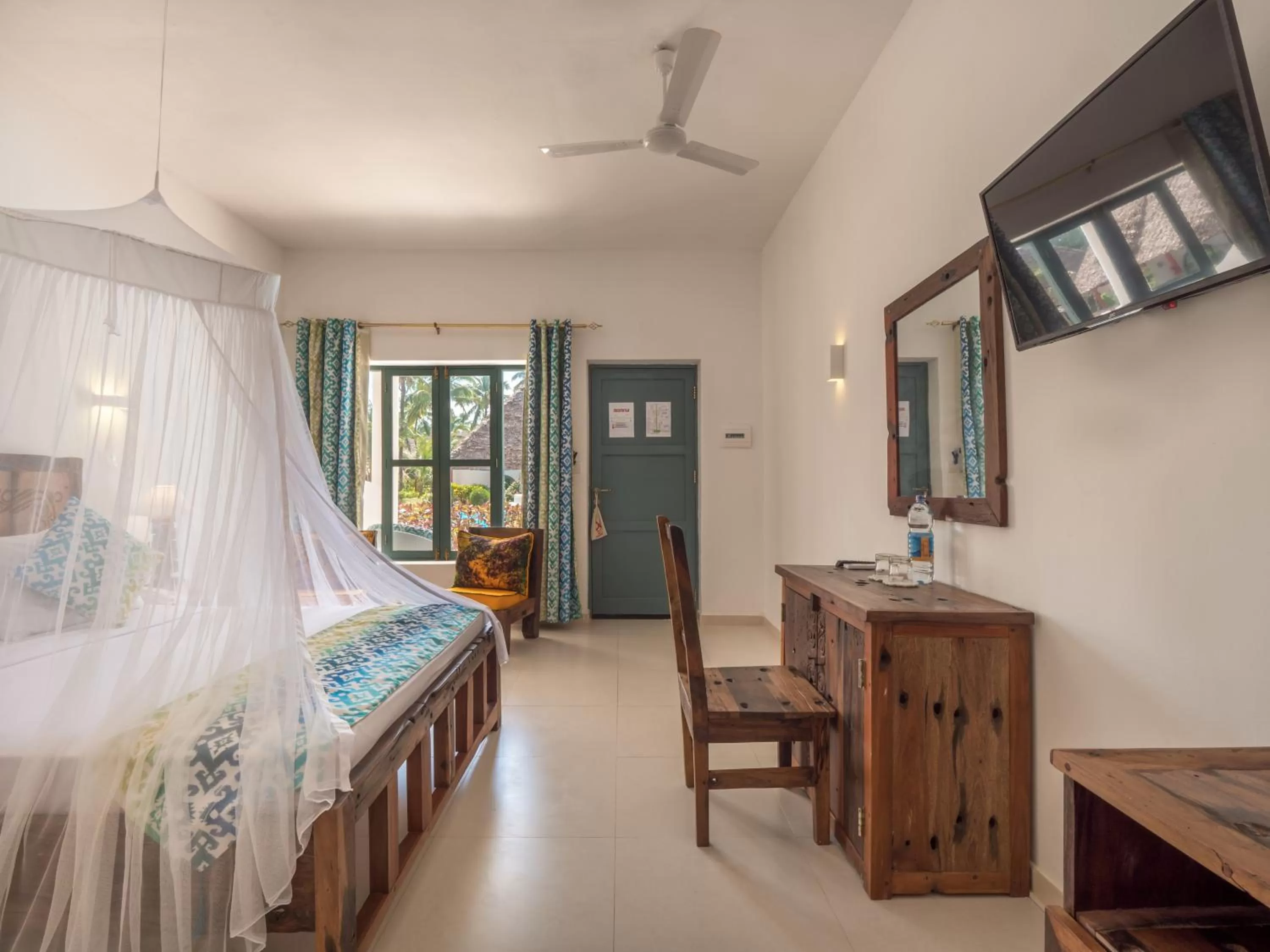 Photo of the whole room, Bed in Kiwengwa Beach Resort