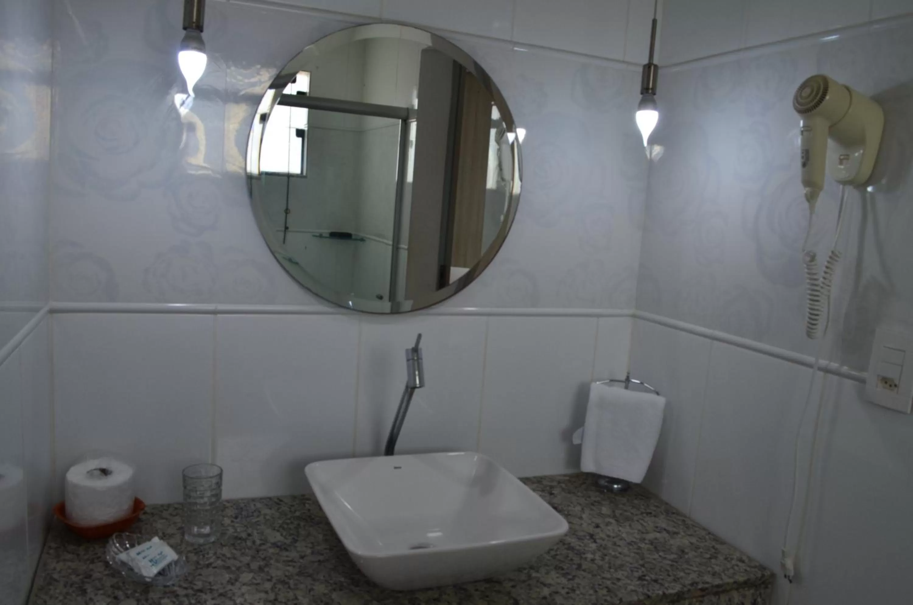 Bathroom in Hotel Universo