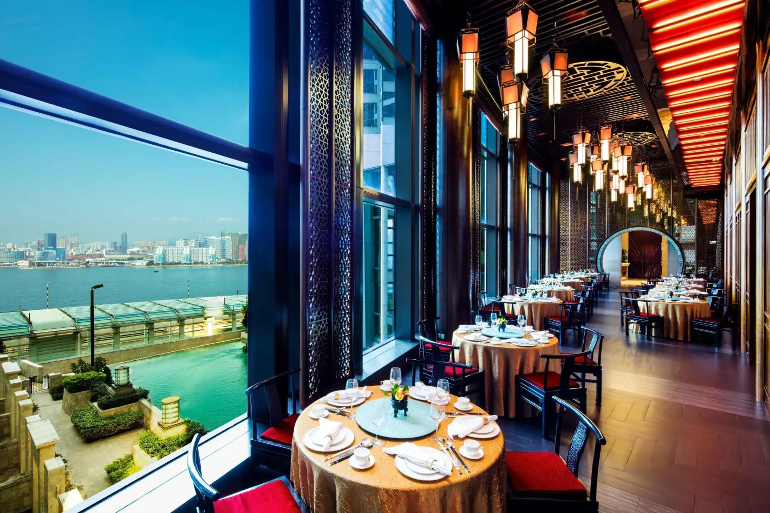 Lobby or reception, Restaurant/Places to Eat in Harbour Grand Hong Kong Hotel