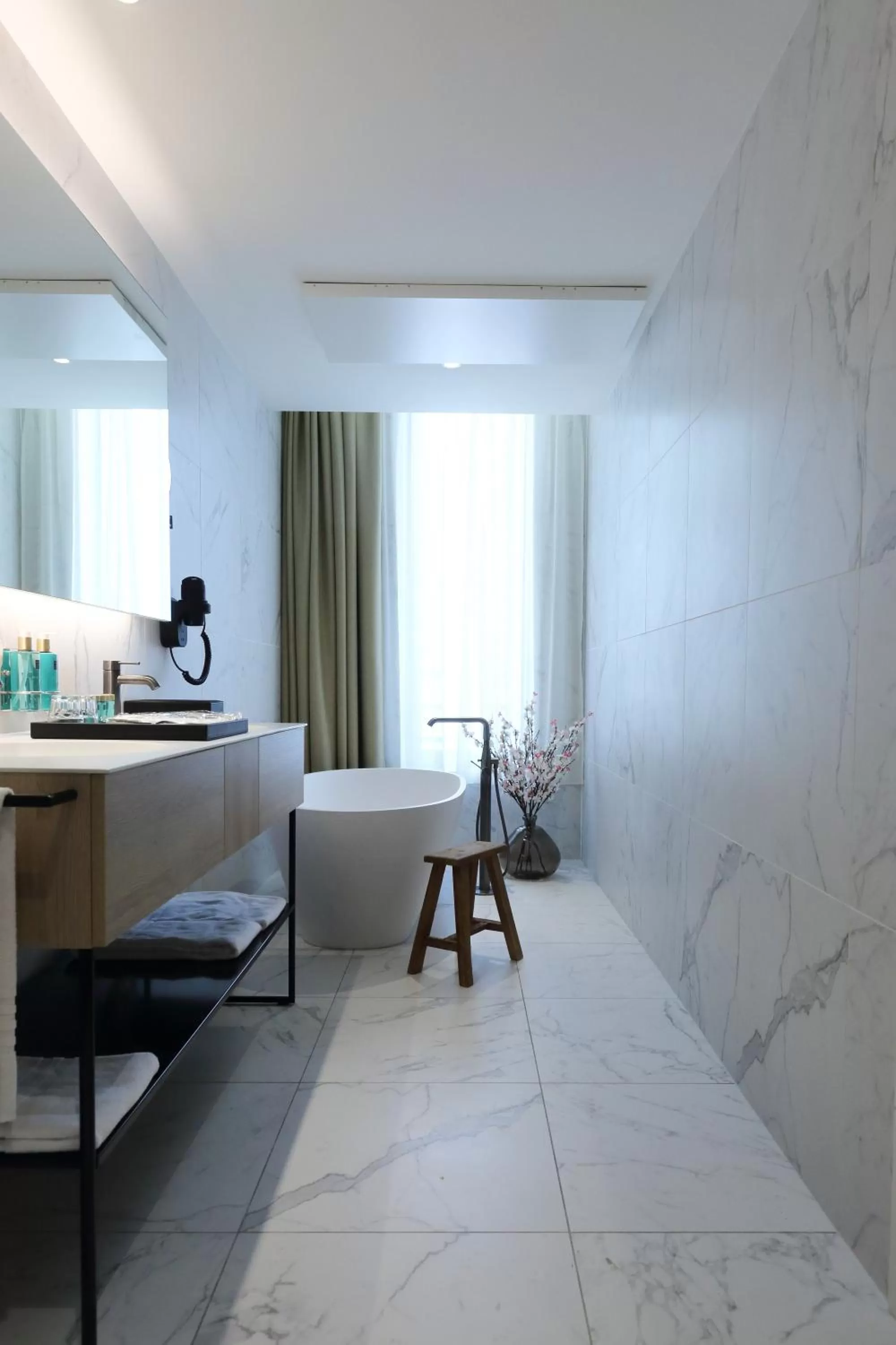 Bathroom, Bed in Corsendonk Turnova