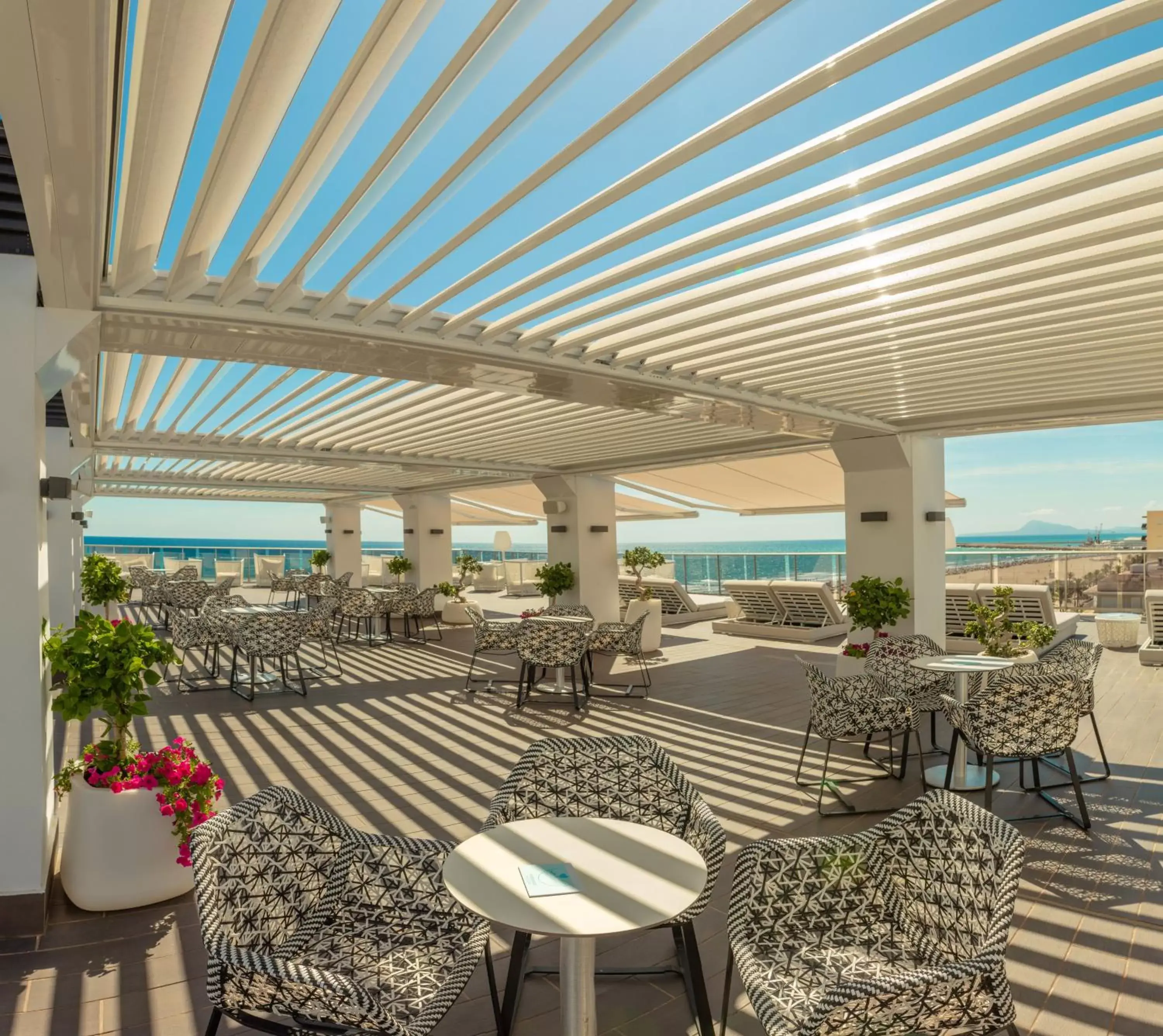 Balcony/Terrace, Restaurant/Places to Eat in RH Bayren Hotel & Spa 4* Sup