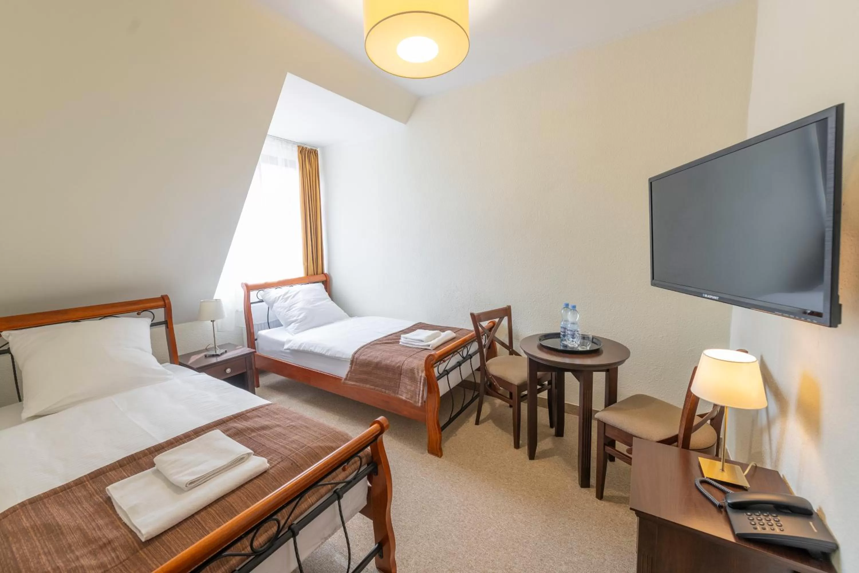 Economy Twin Room in Hotel Mona Lisa Wellness & Spa