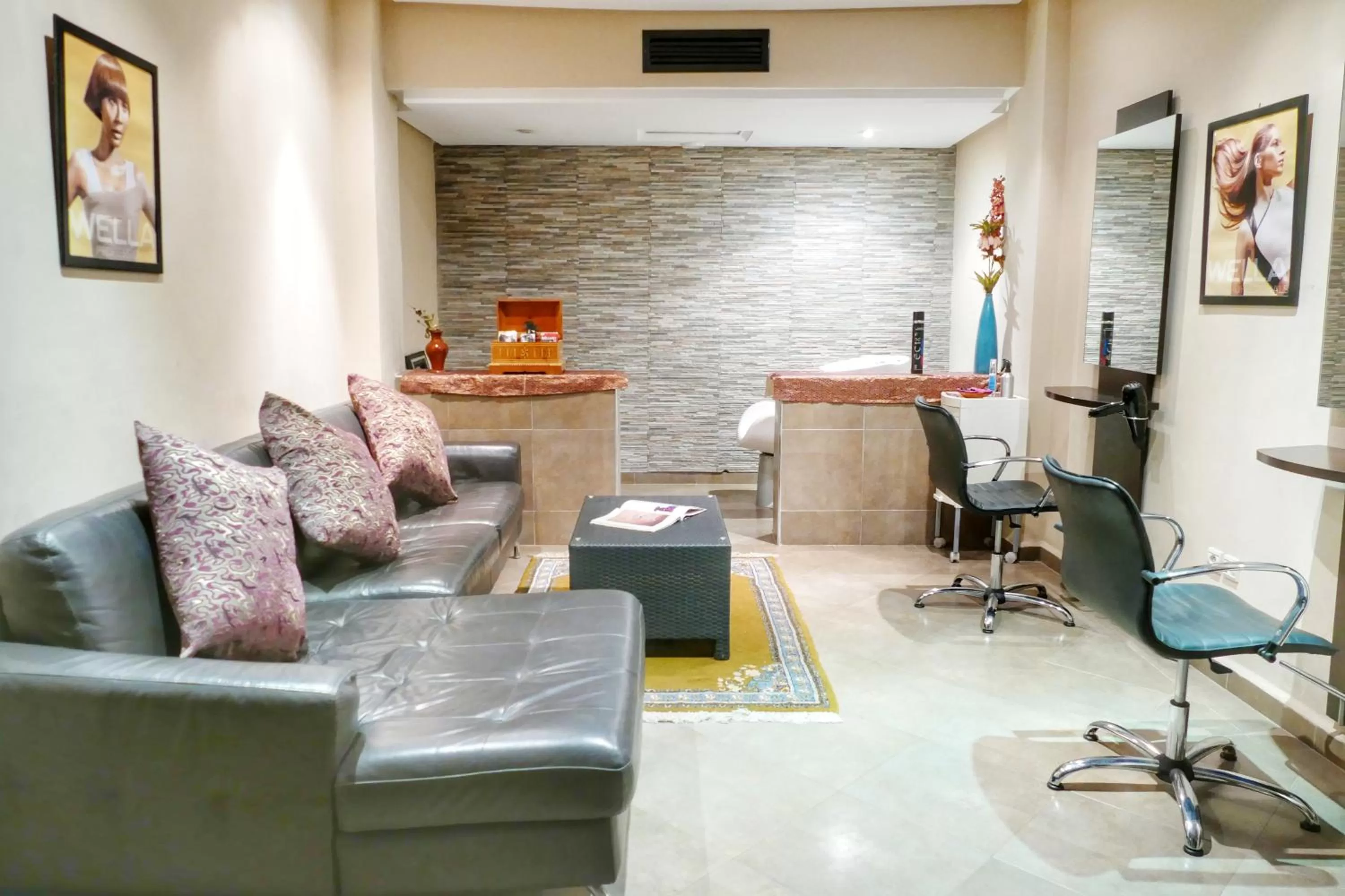 Massage in Zalagh Kasbah Hotel & Spa