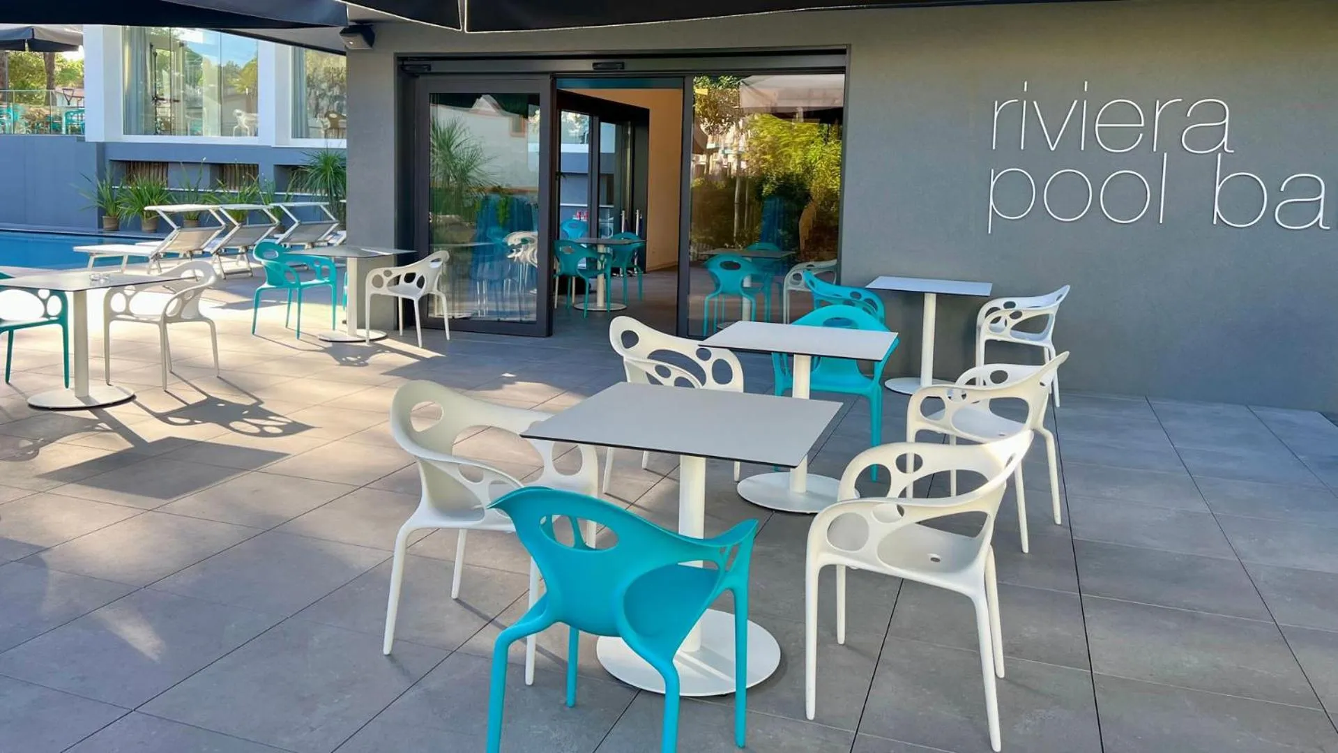 Lounge or bar in Hotel President