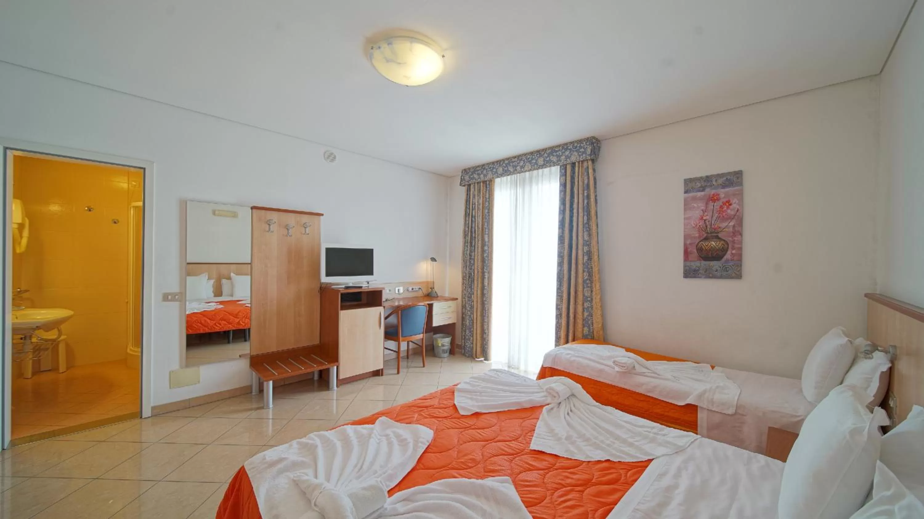 Bed in Hotel Nuovo Sole HNS