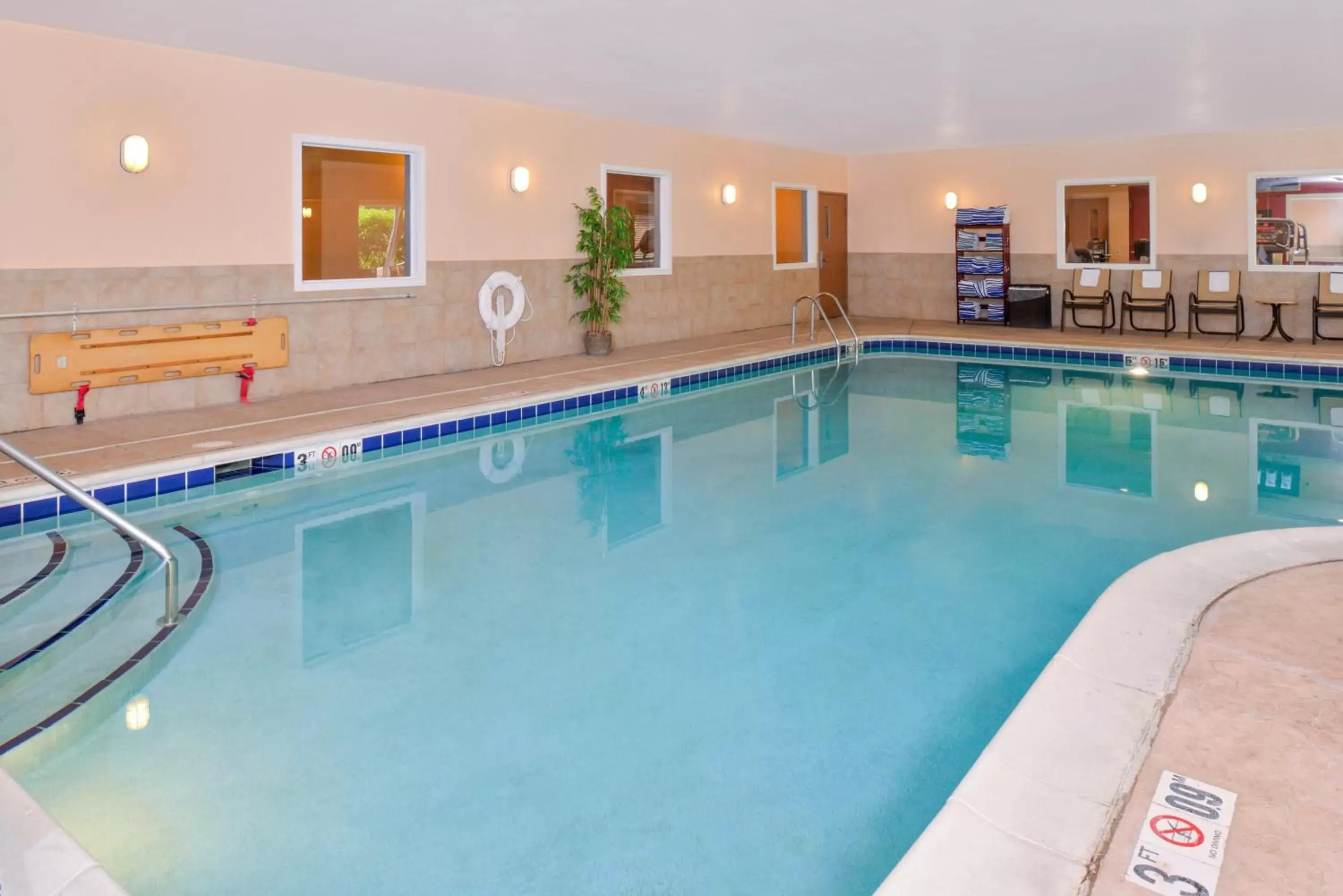 Swimming Pool in Holiday Inn Express Hotel & Suites Lancaster-Lititz, an IHG Hotel