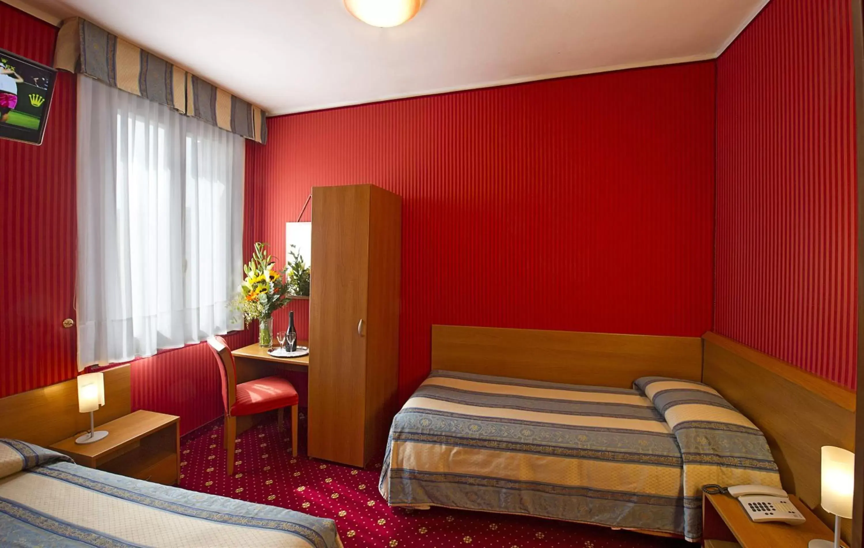 Photo of the whole room, Bed in Hotel Nazionale