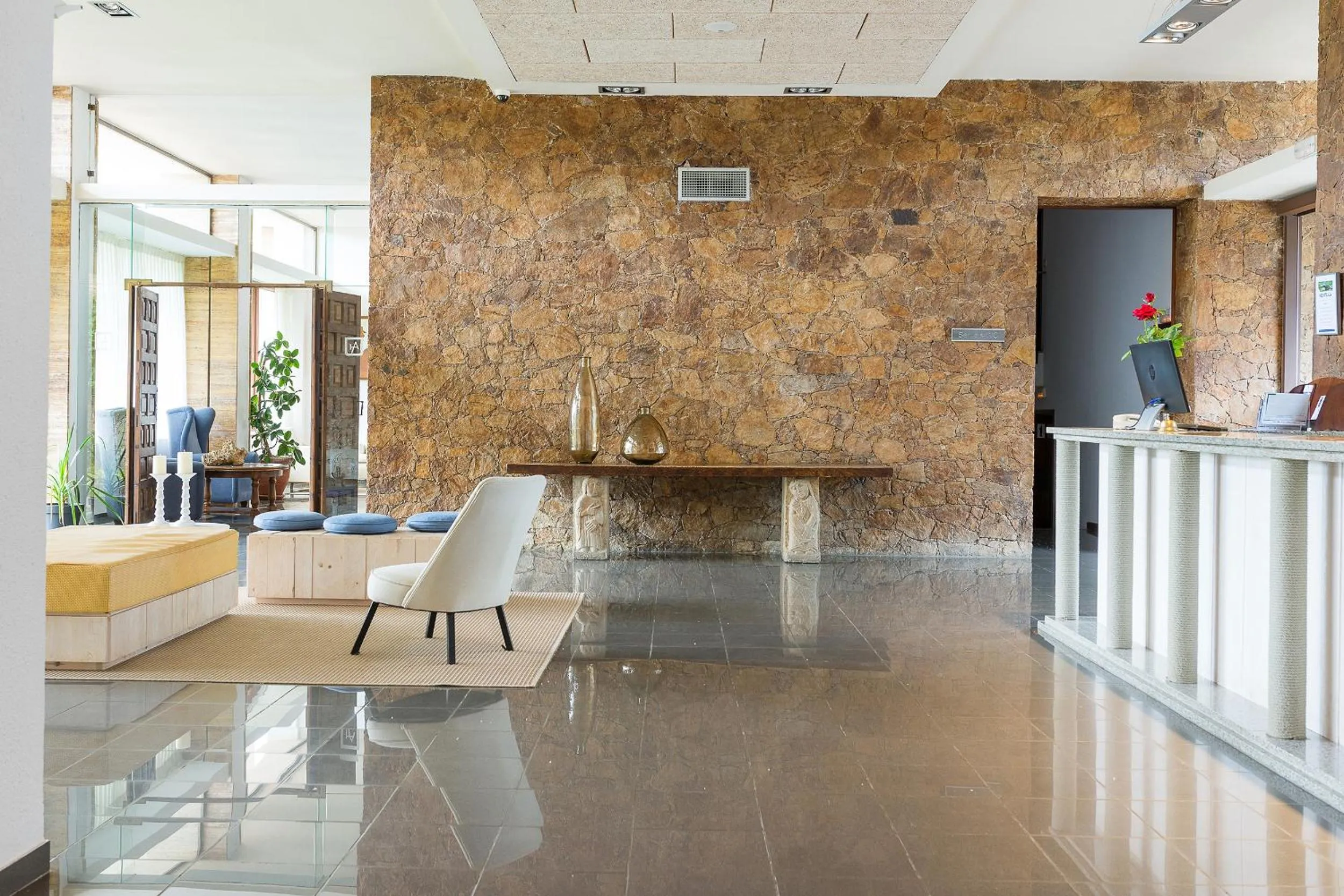 Lobby or reception in Hotel Alga