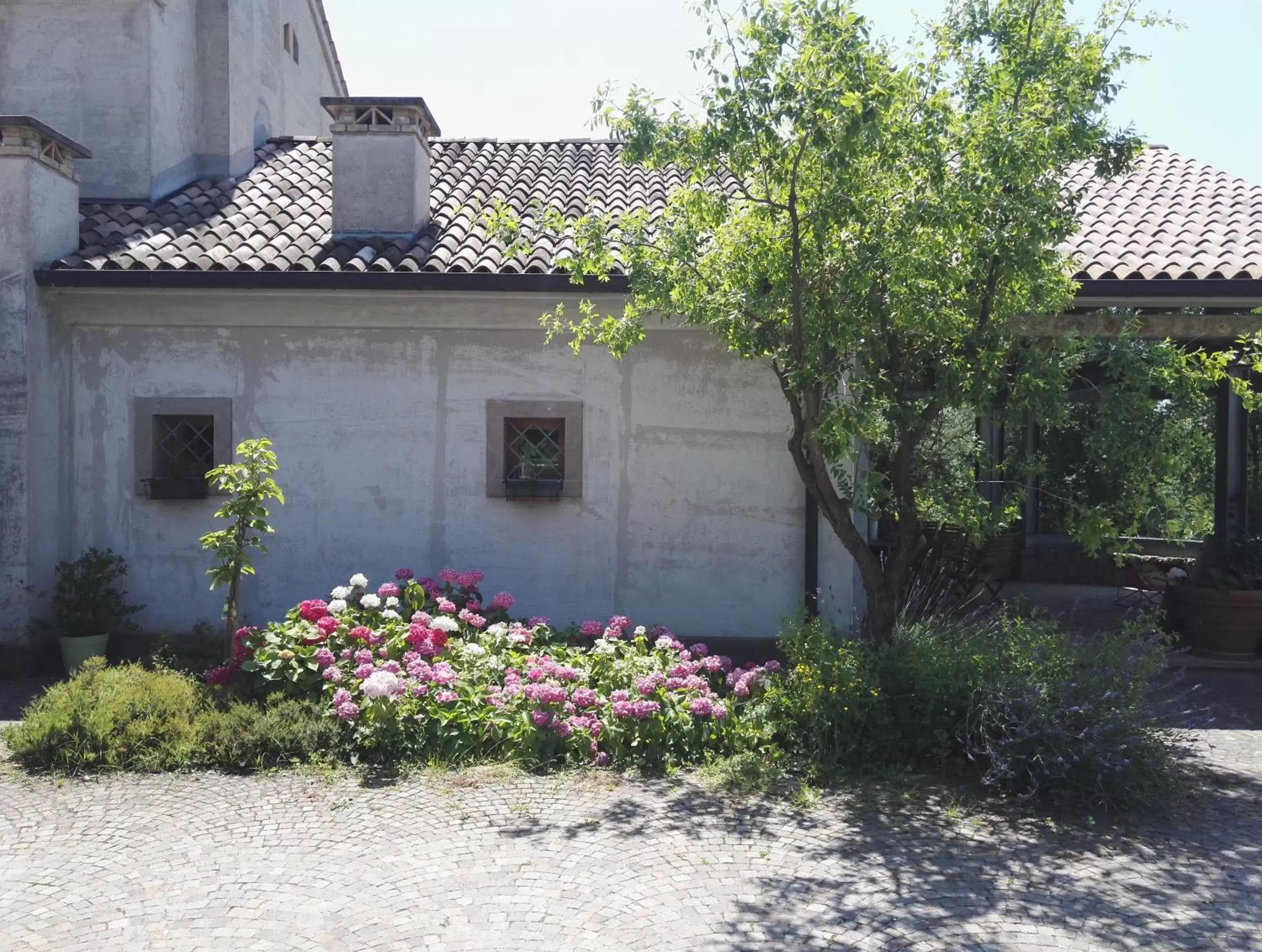 Inner courtyard view, Property Building in Il giuggiolo