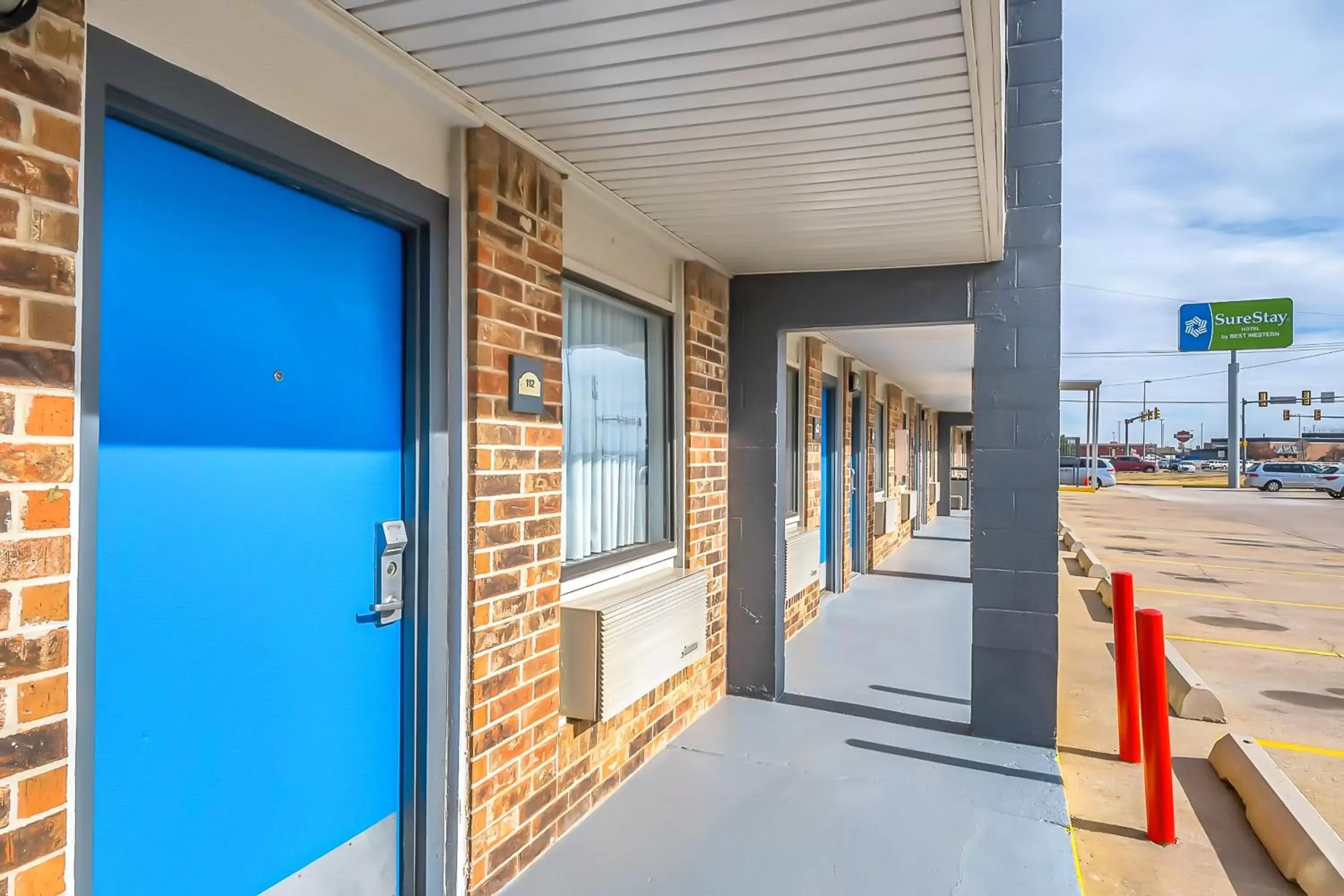 Balcony/Terrace in SureStay Hotel by Best Western Oklahoma City West