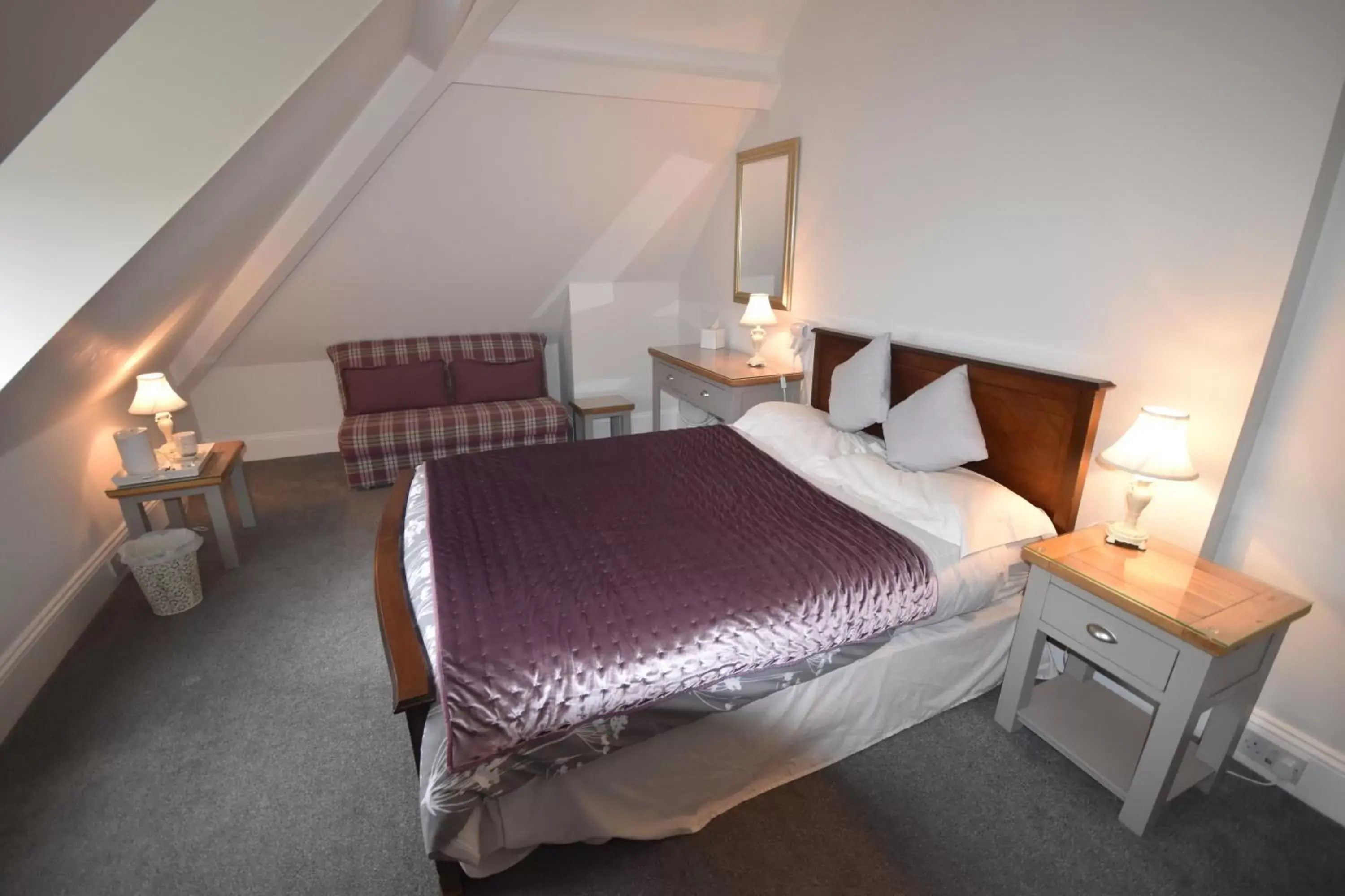 Double Room with Extra Bed in Gordon House Double Room with Extra Bed in Gordon House