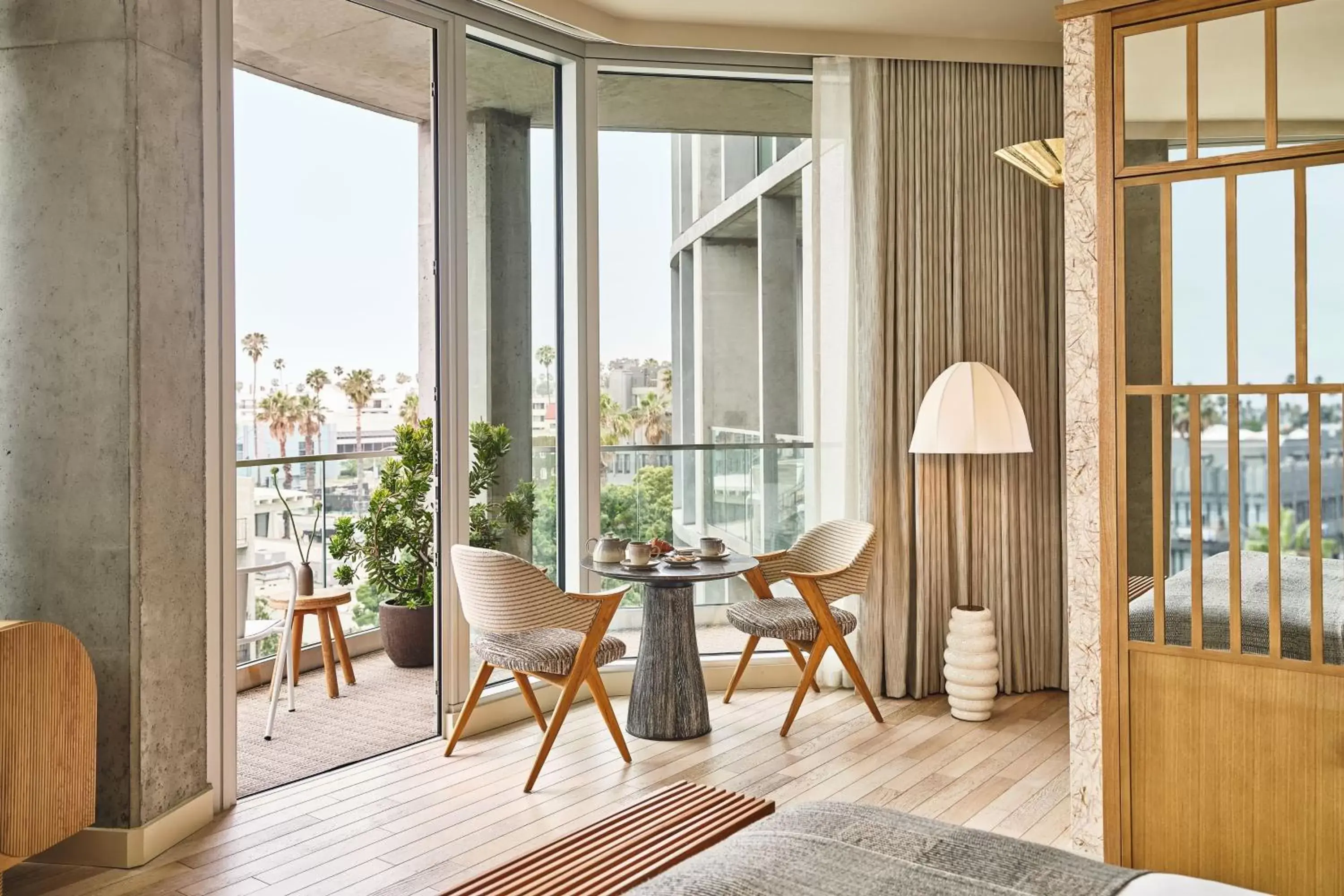 Photo of the whole room, Balcony/Terrace in Santa Monica Proper Hotel, a Member of Design Hotels