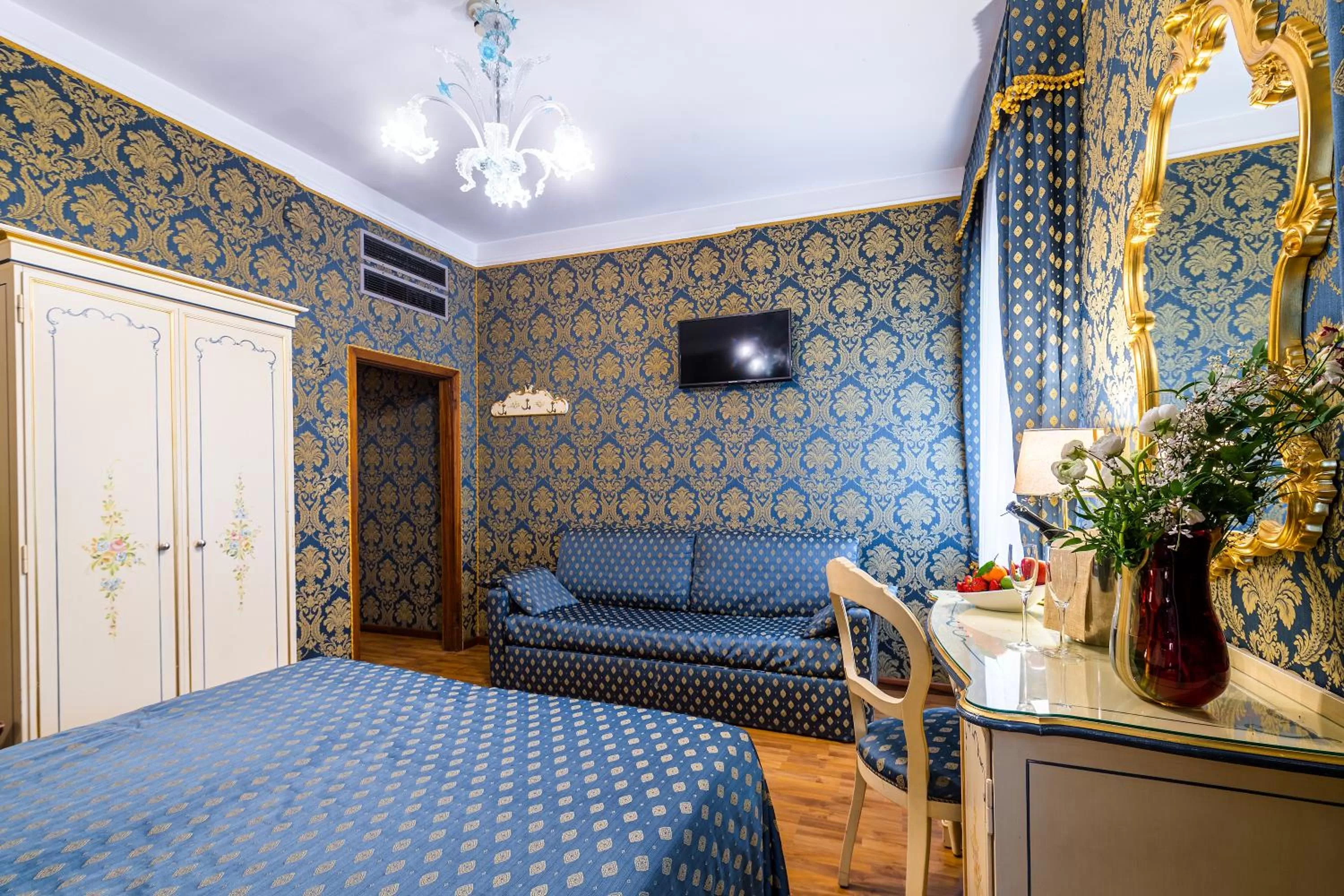 Photo of the whole room, Bed in Al Gazzettino