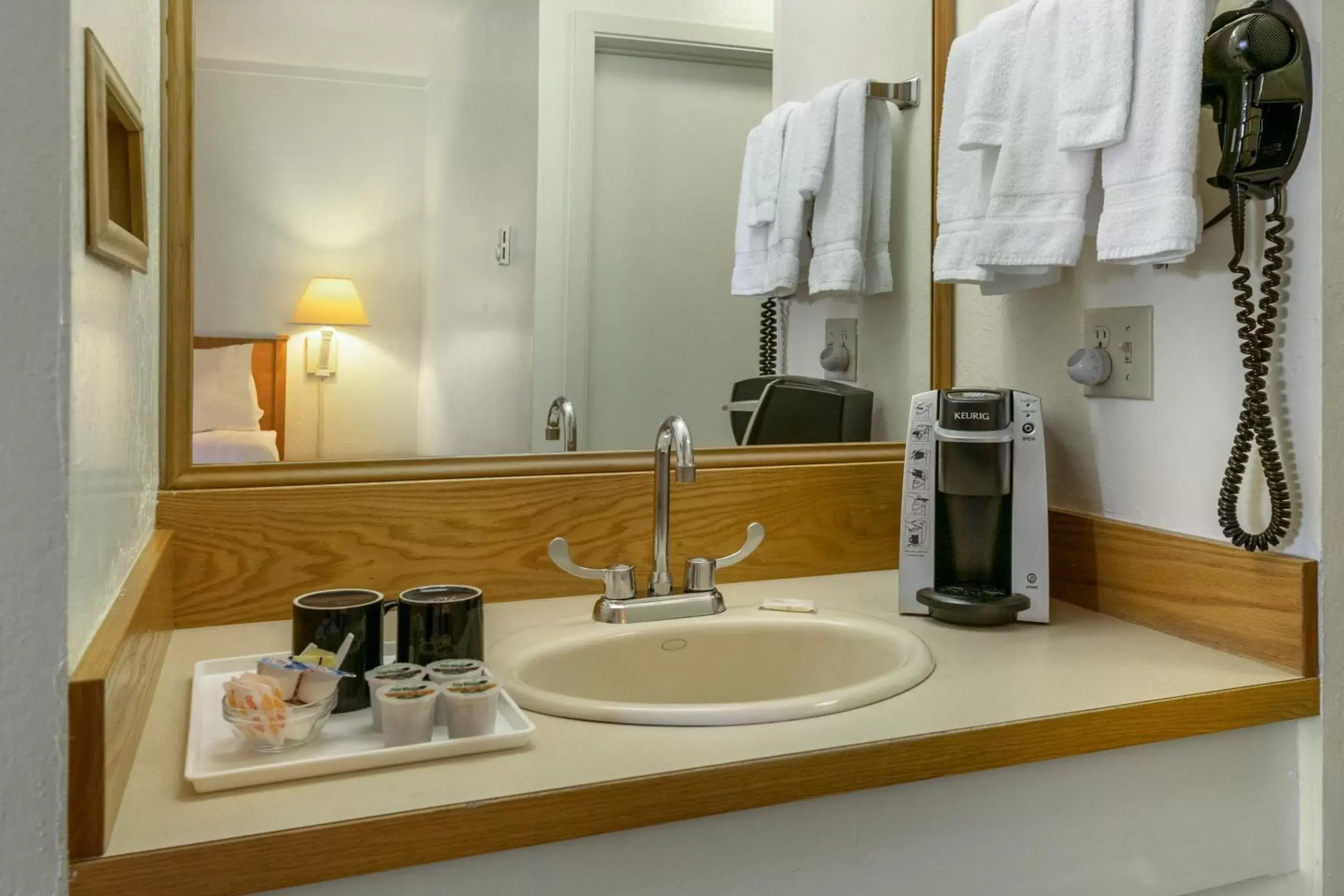 Bathroom in Harbor Lite Lodge