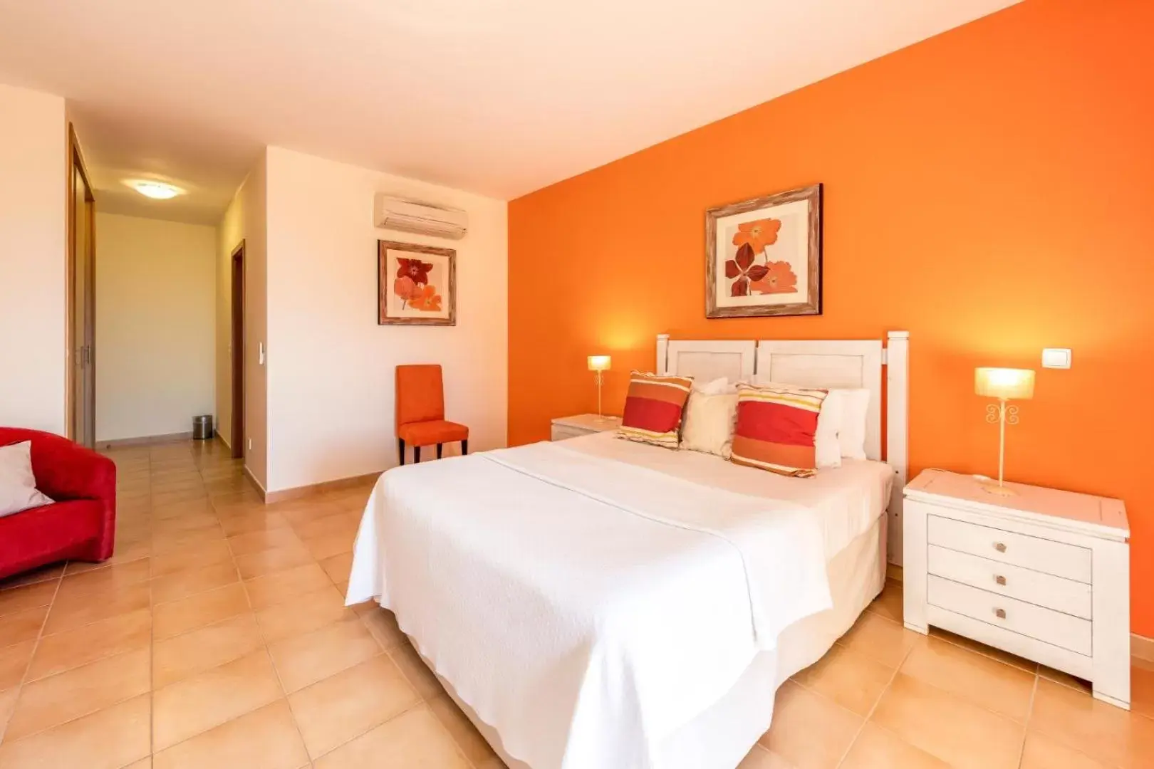 Bedroom, Bed in Estrela da Luz Resort Bedroom, Bed in Estrela da Luz Resort