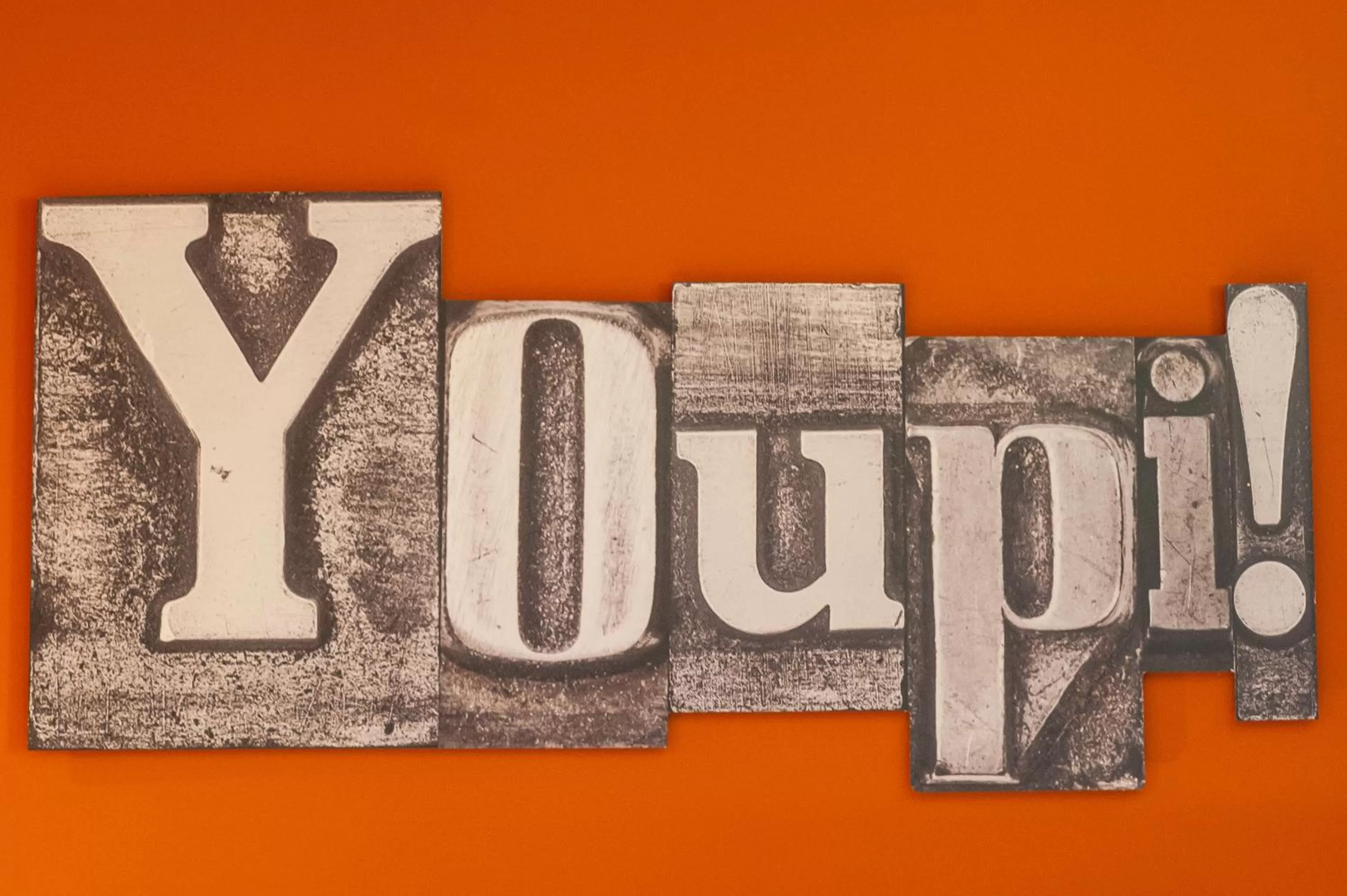 Decorative detail in Ibis Budget Château-Thierry