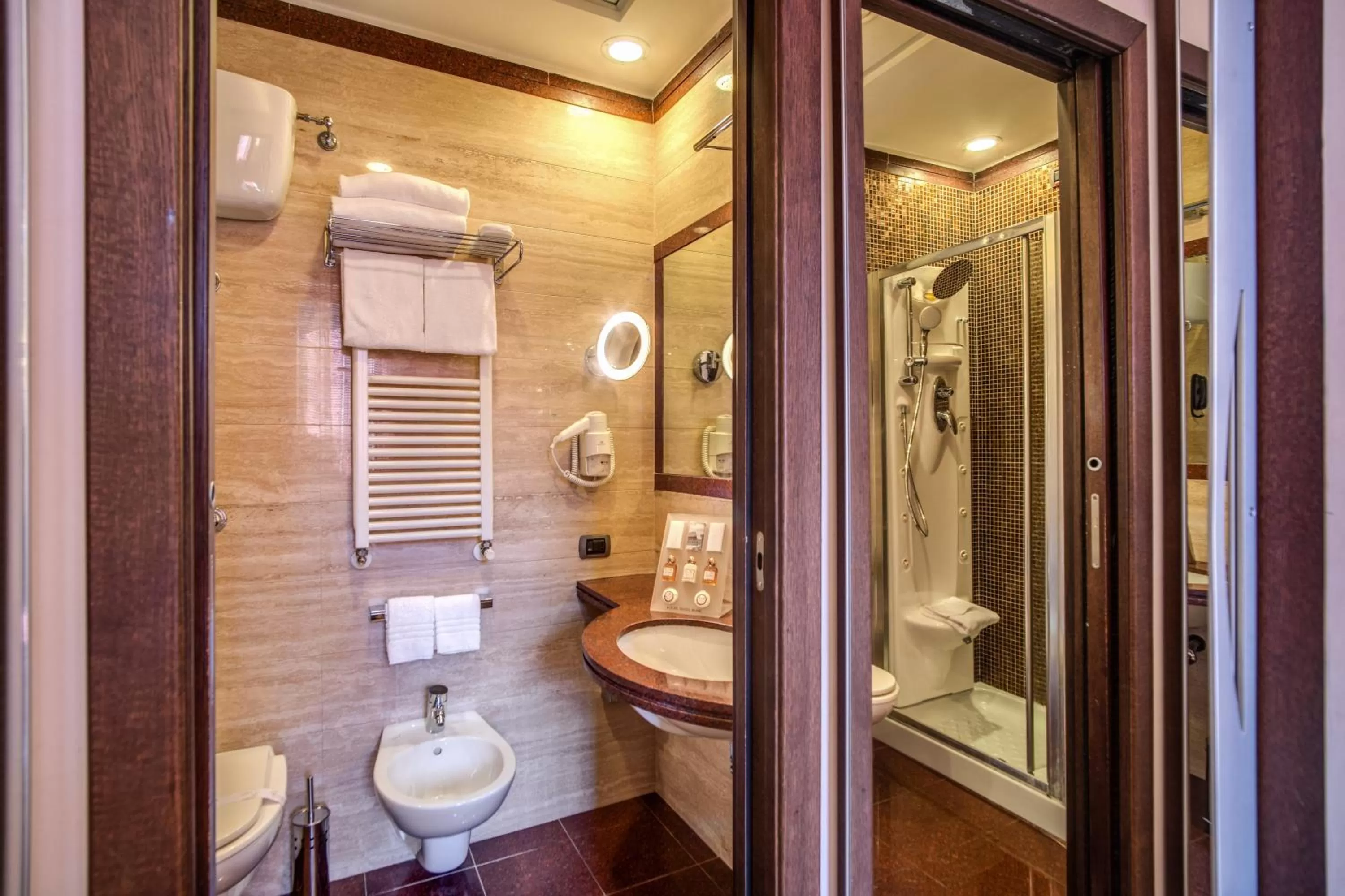 Bathroom in Kolbe Hotel Rome