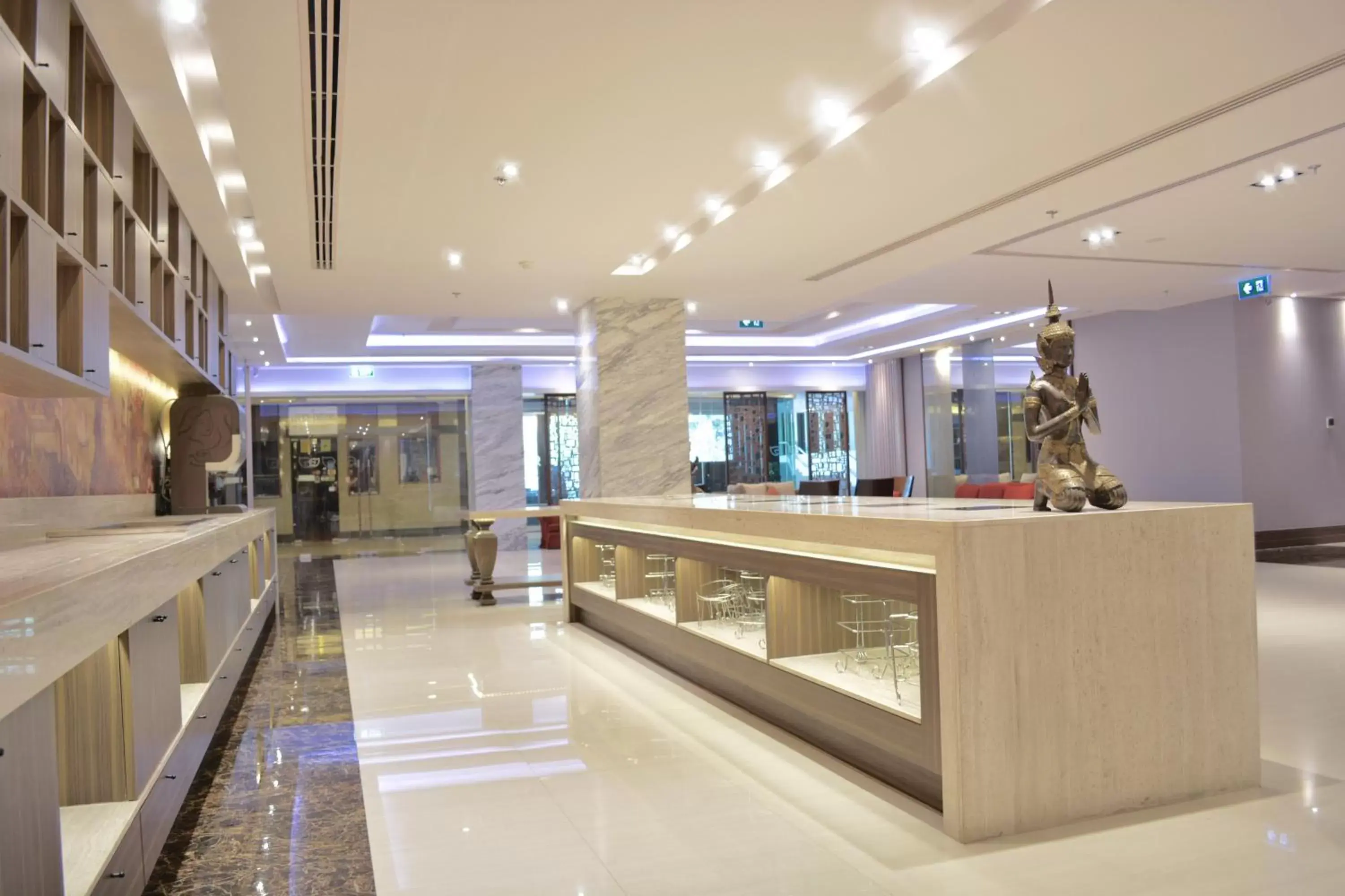 Meeting/conference room, Lobby/Reception in Rama Gardens Hotel Bangkok - SHA Plus Certified