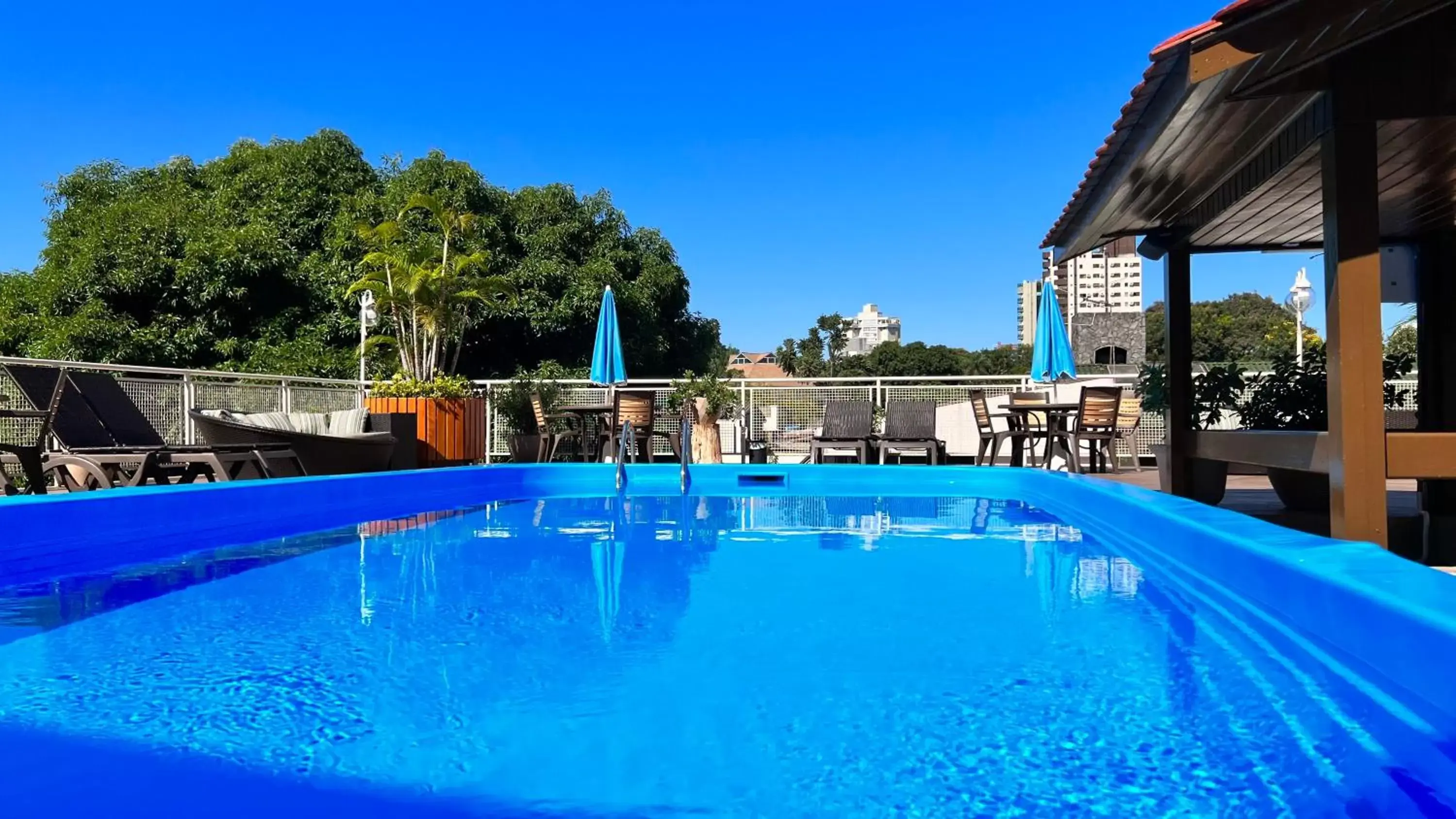 Swimming Pool in Hotel Bella Italia