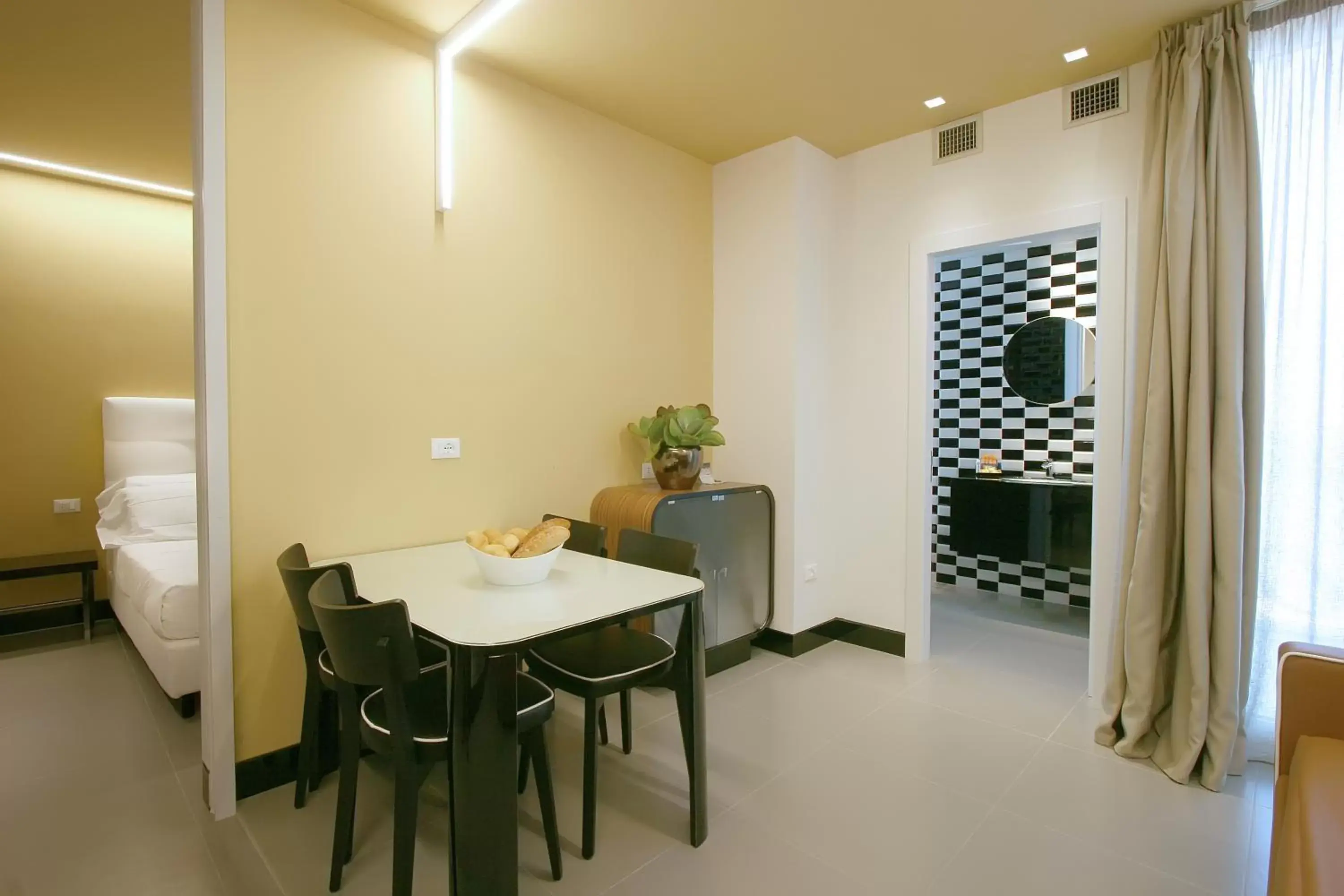 Bathroom, Dining Area in Residence Terminus