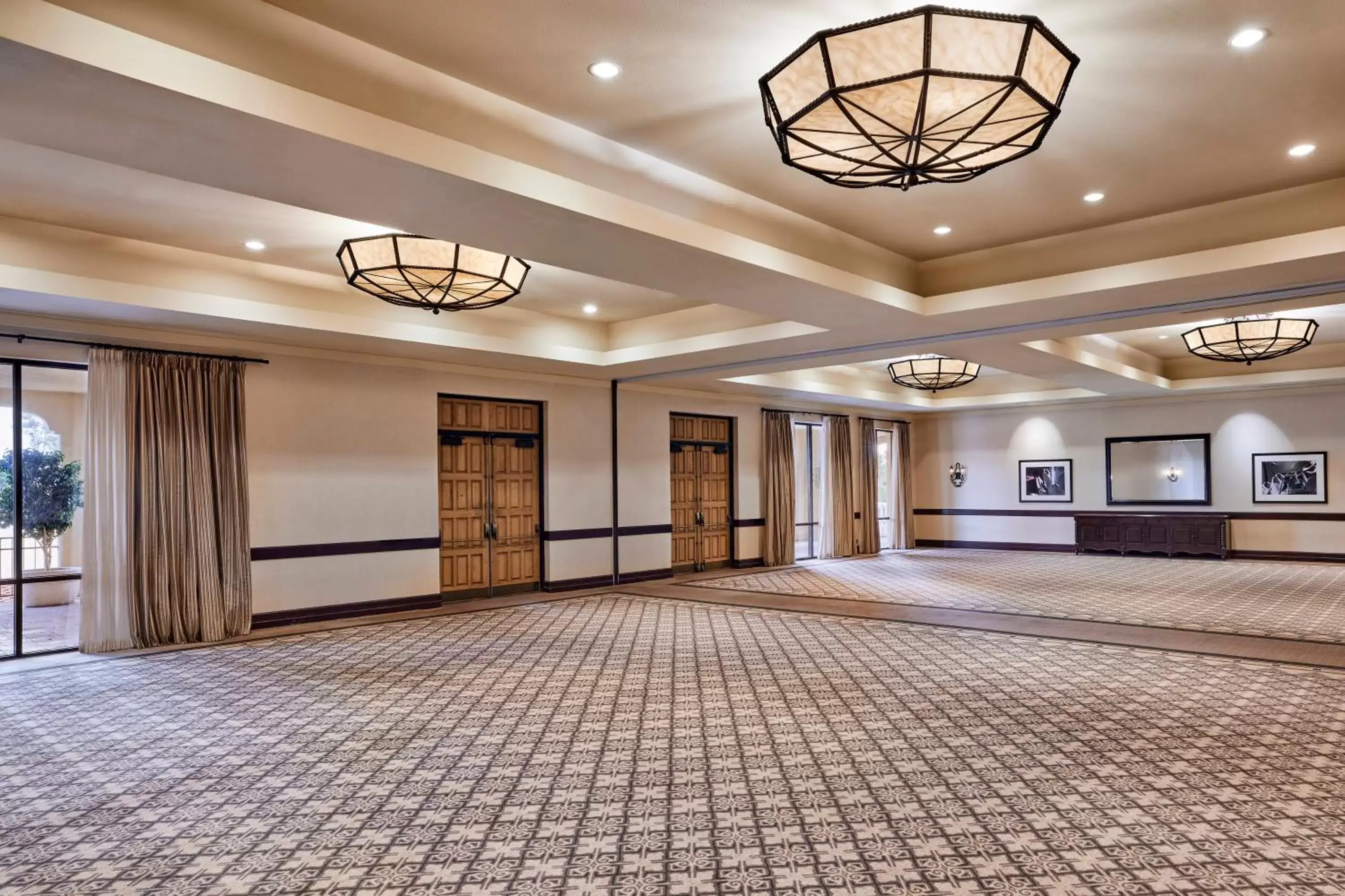 Banquet/Function facilities in Omni Tucson National Resort