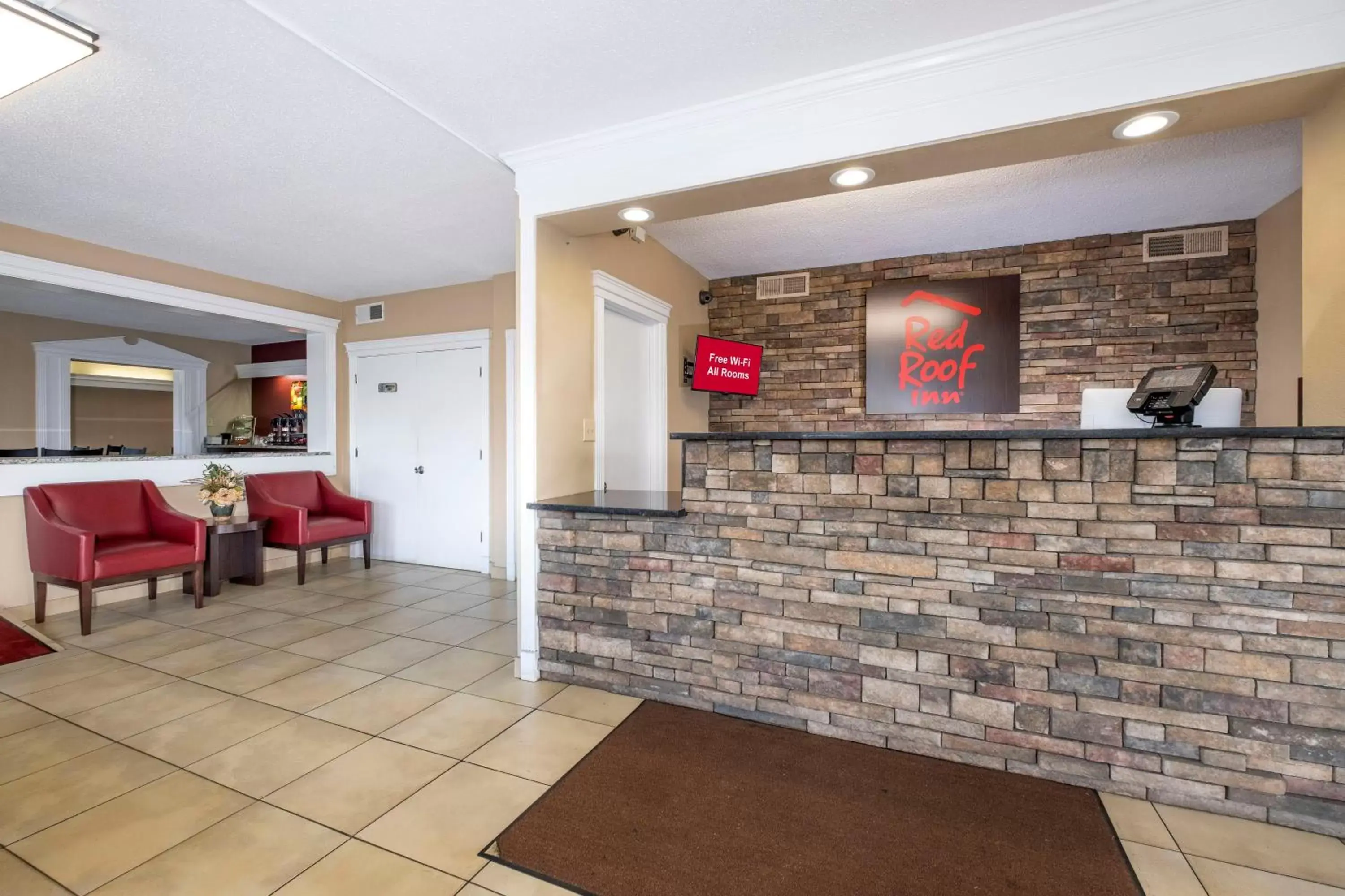 Lobby or reception, Lobby/Reception in Red Roof Inn Knoxville North - Merchants Drive