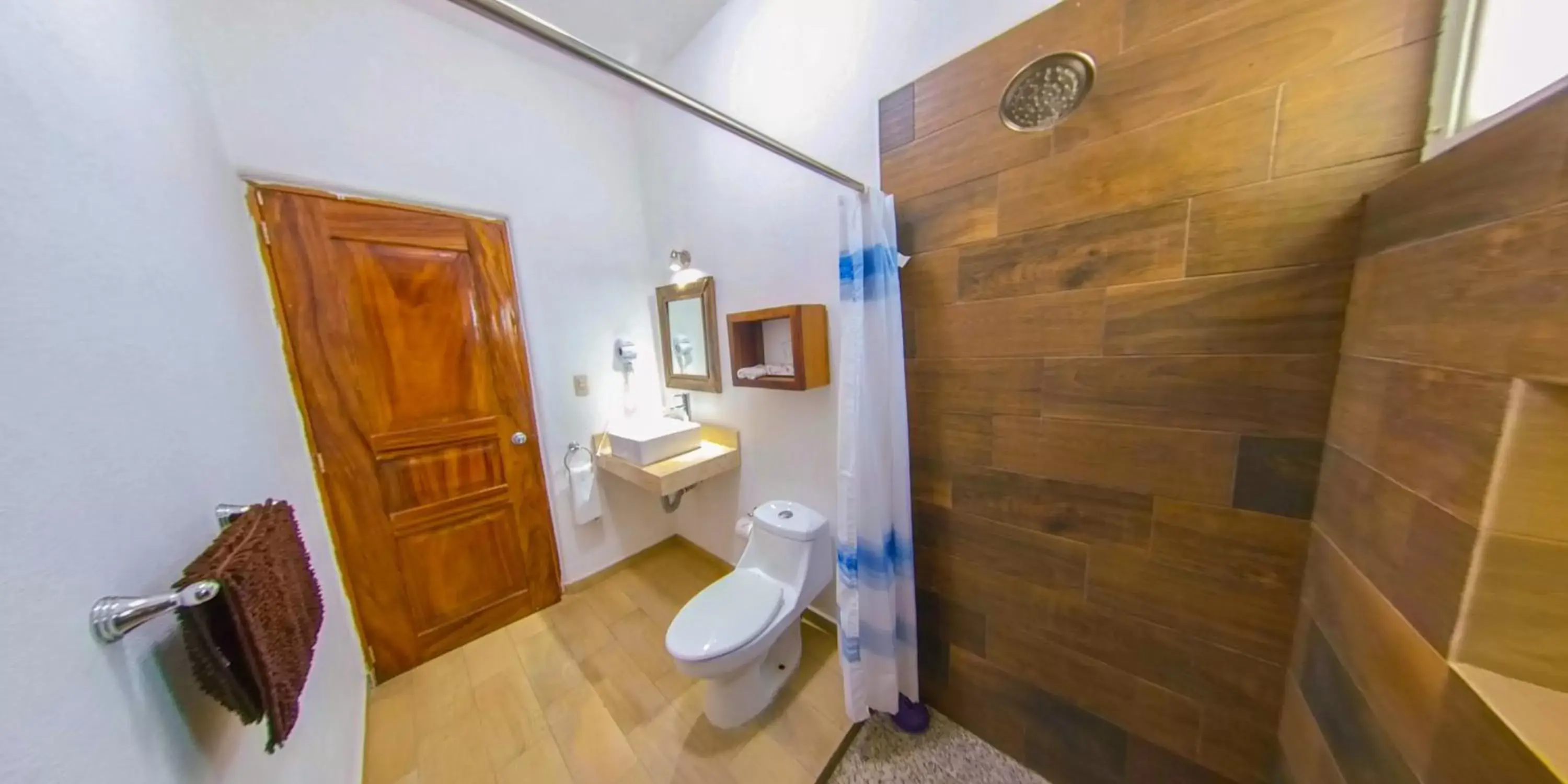 Bathroom in Villa Los Corales